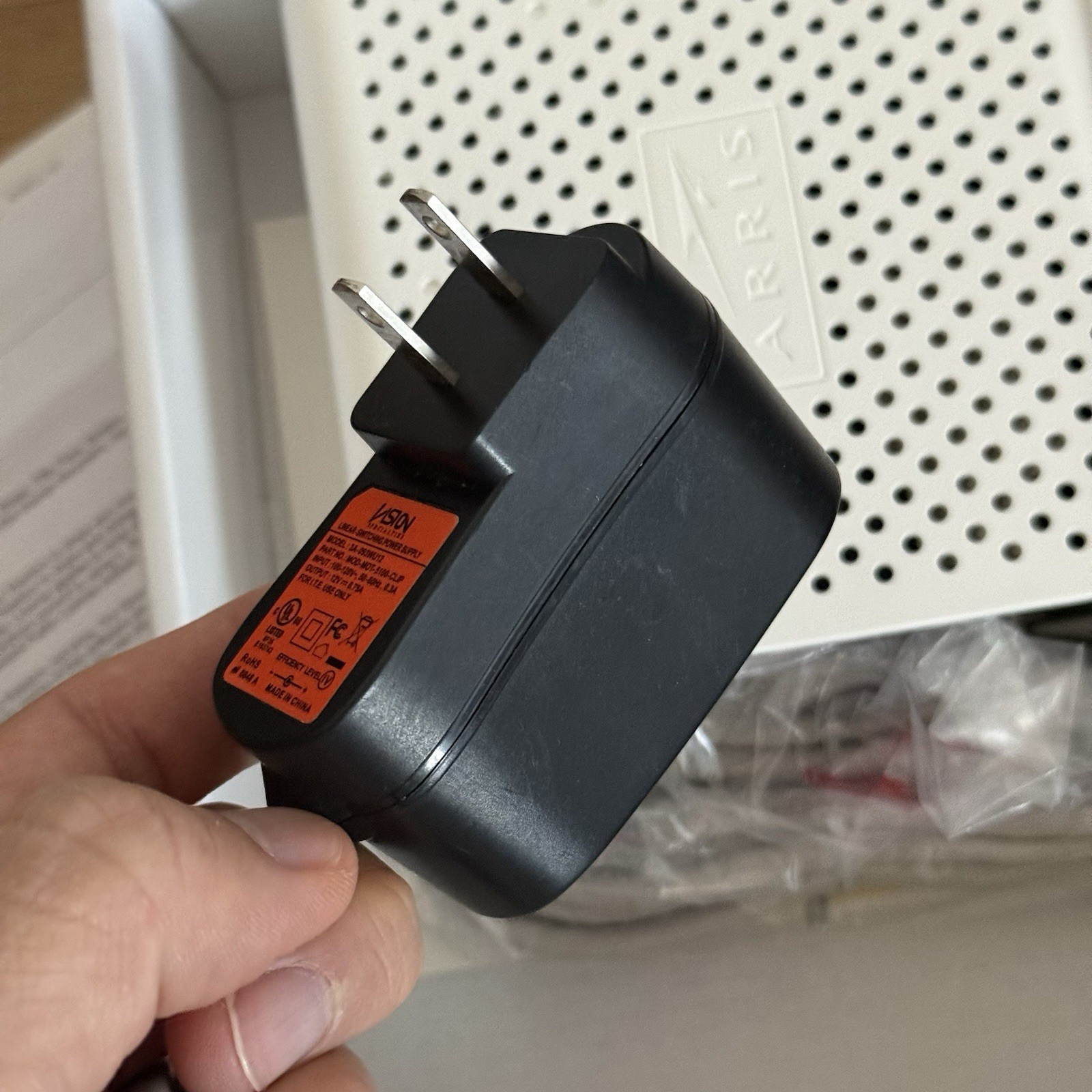 Arris SB6183 Surfboard DOCSIS 3.0 16×4 Cable Modem 686 MBPS Xfinity Spectrum
