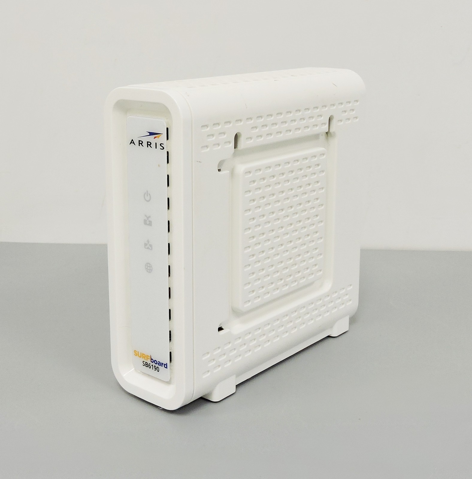 ARRIS SURFboard SB6190 DOCSIS 3.0 32 x 8 Gigabit Cable Modem