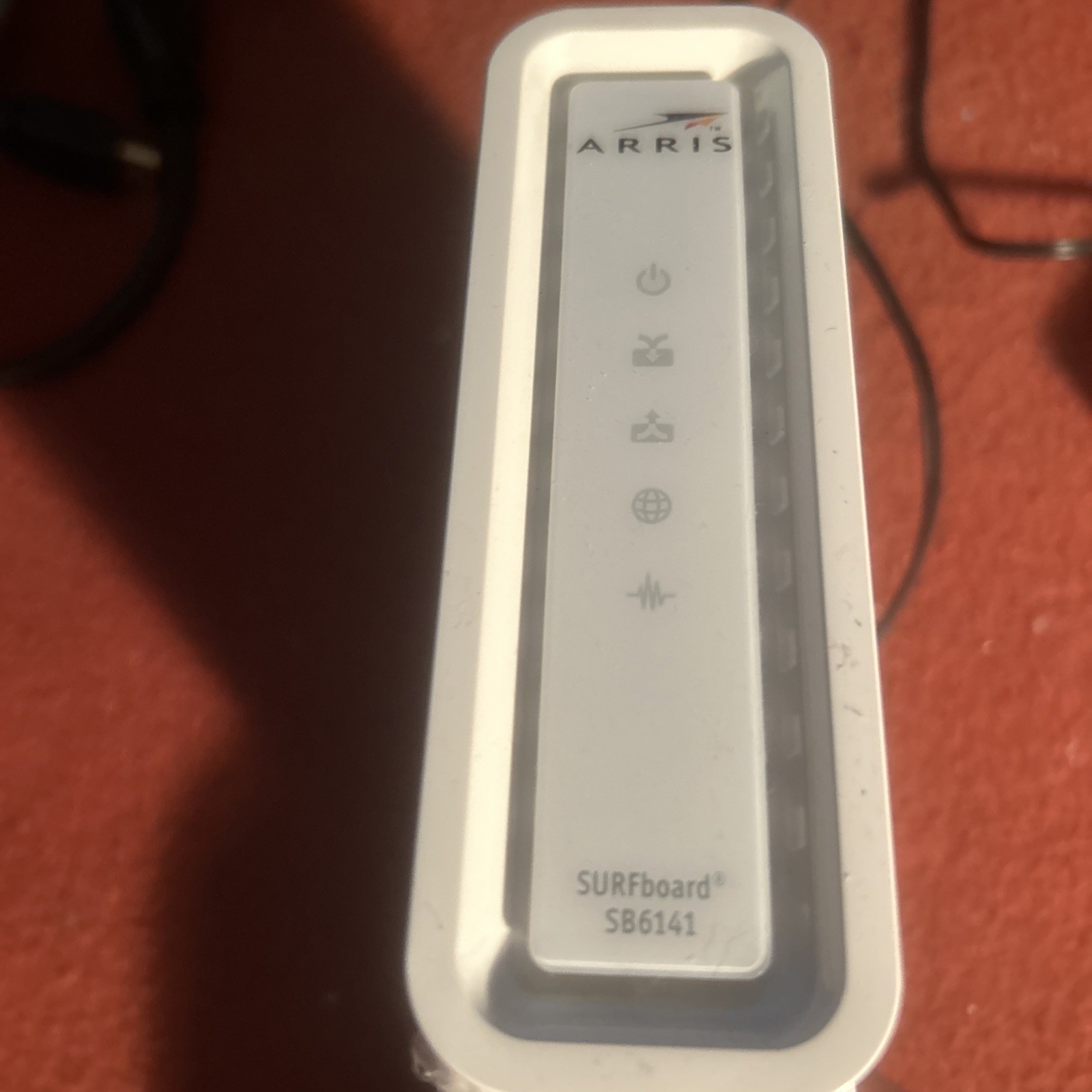 ARRIS SURFboard SB6141 Surf Board Modem