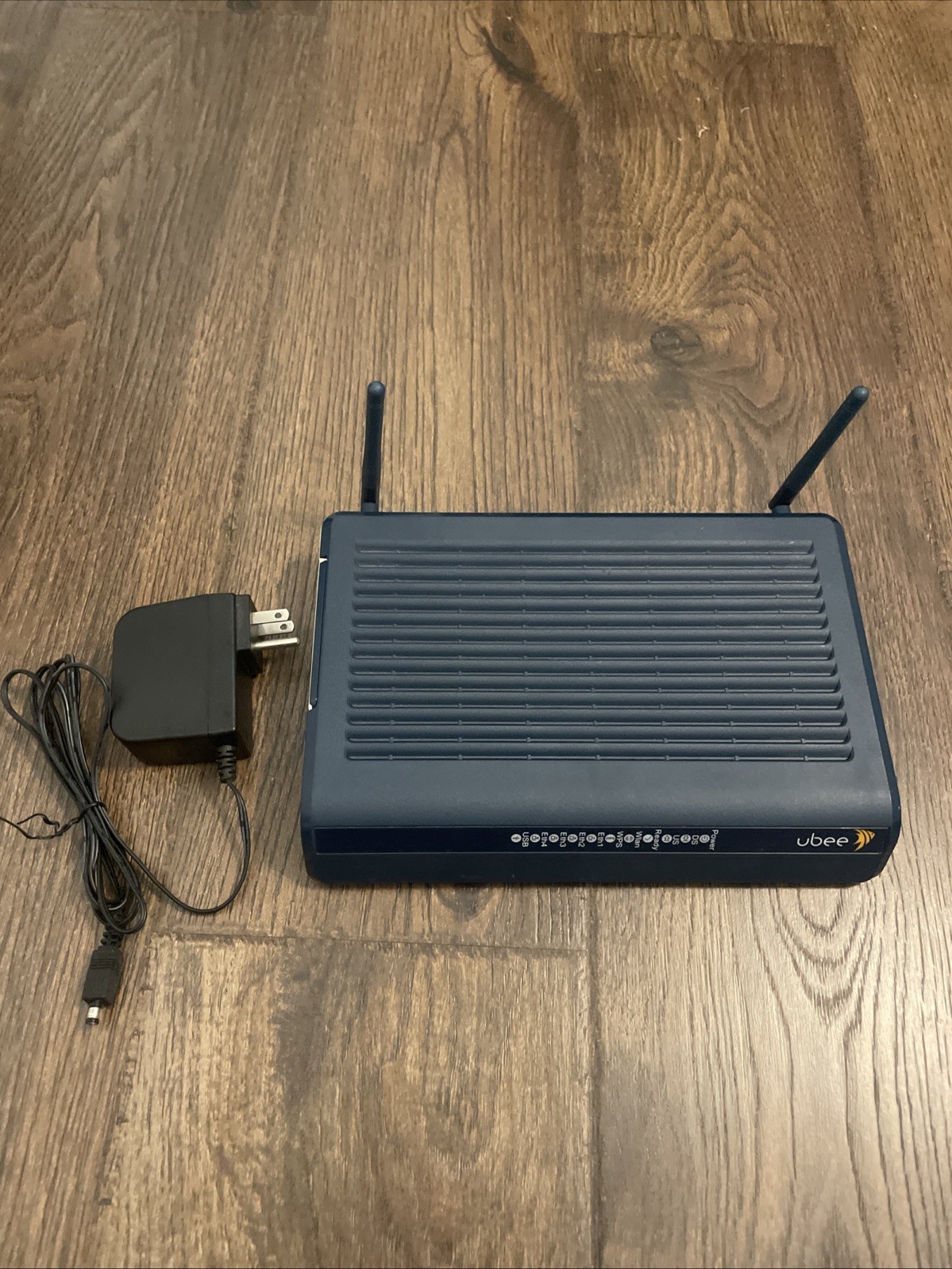 UBEE DDW3611 Wireless Cable Modem Gateway Dual-Stream N Modem/Router Power Cord