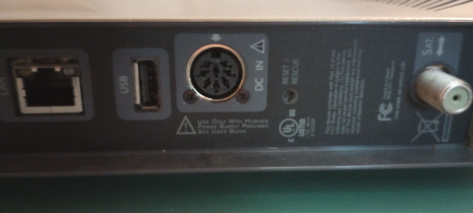 HughesNet HT1100 Satellite Internet Router P/N 1503568-0003 No Cords – Working