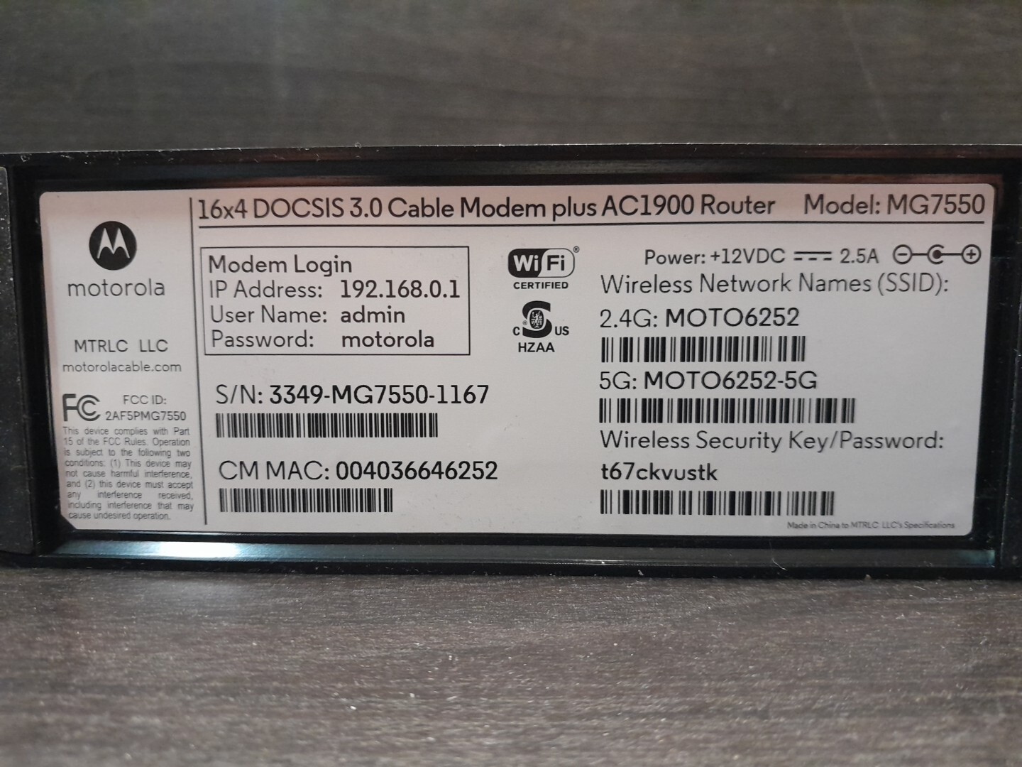 Motorola 16×4 DOCSIS 3.0 Cable Modem plus AC1900 Router Model MG7550 TESTED