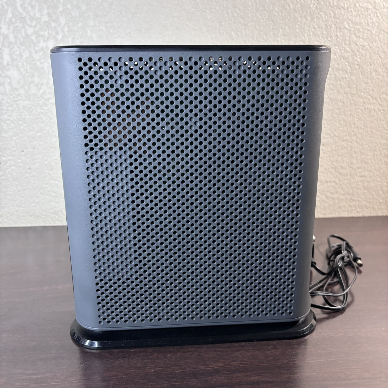 Motorola MG7540 DOCSIS 3.0 16×4 Cable Modem WIFI Router 2.4G / 5G Spectrum