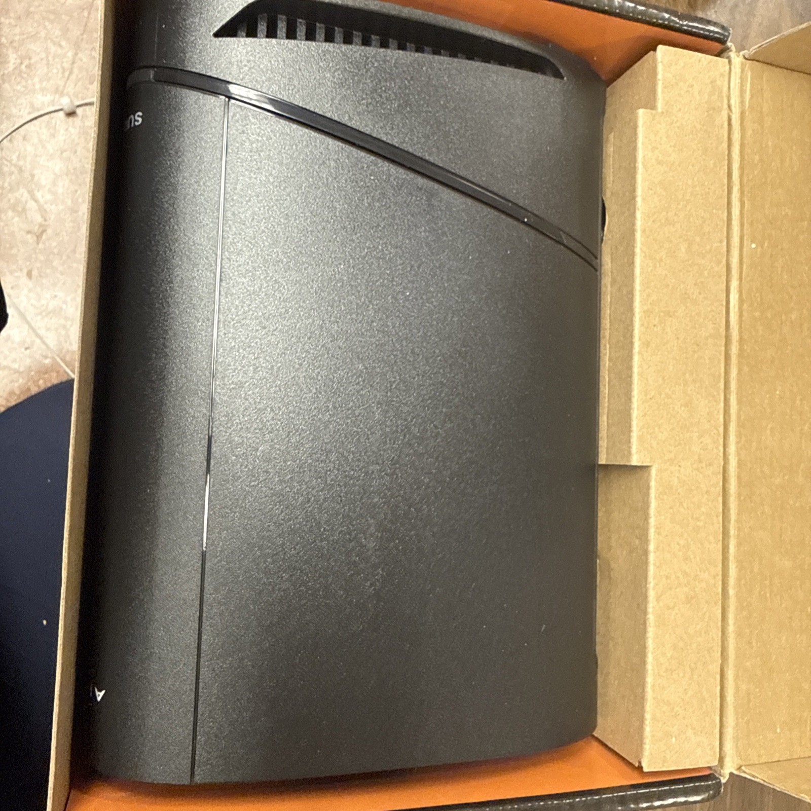 Arris (G20) – Cable Modem Router Combo – Fast DOCSIS 3.1 AX3000