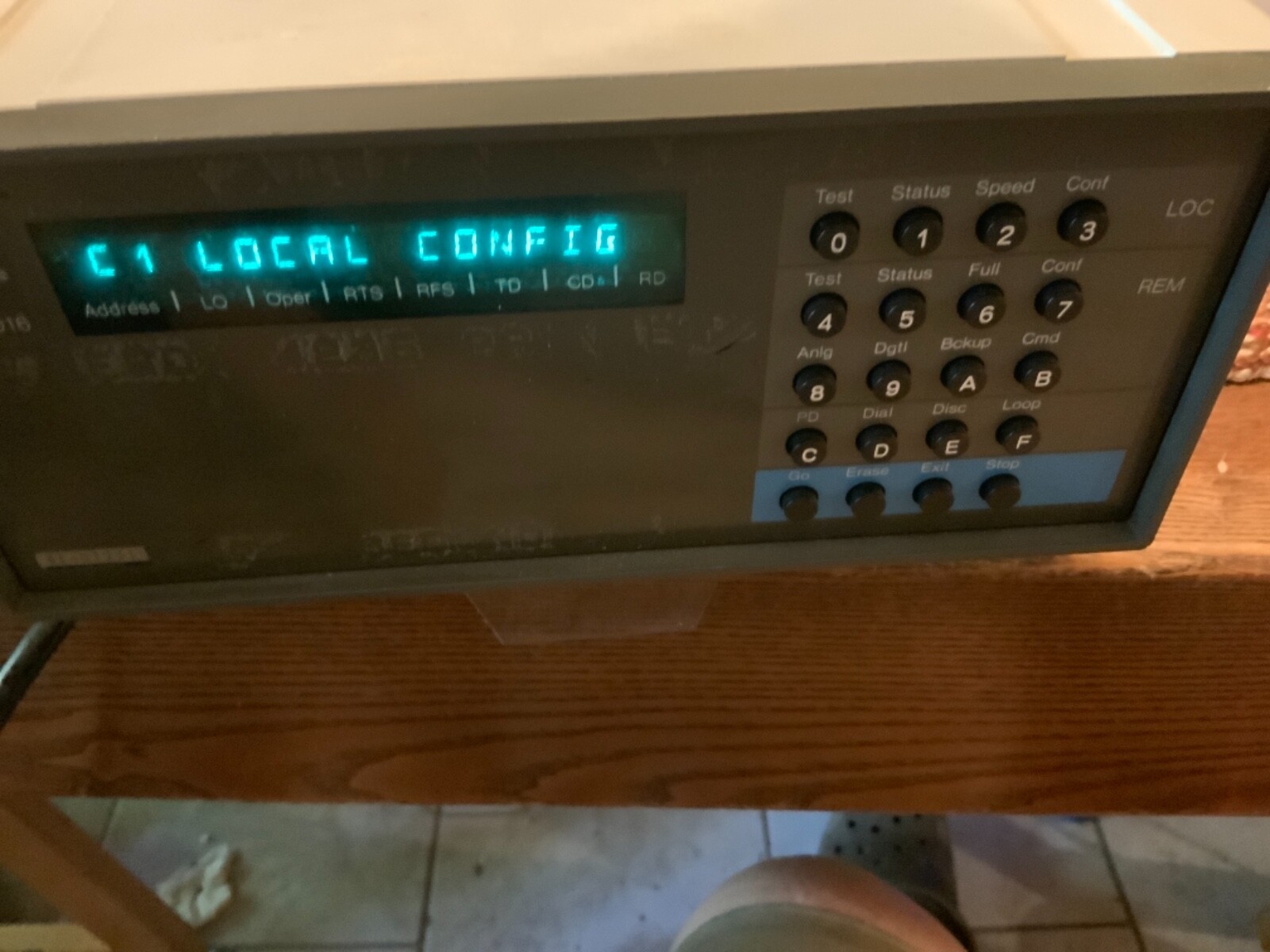 IBM 7861-0016 External Modem powers on