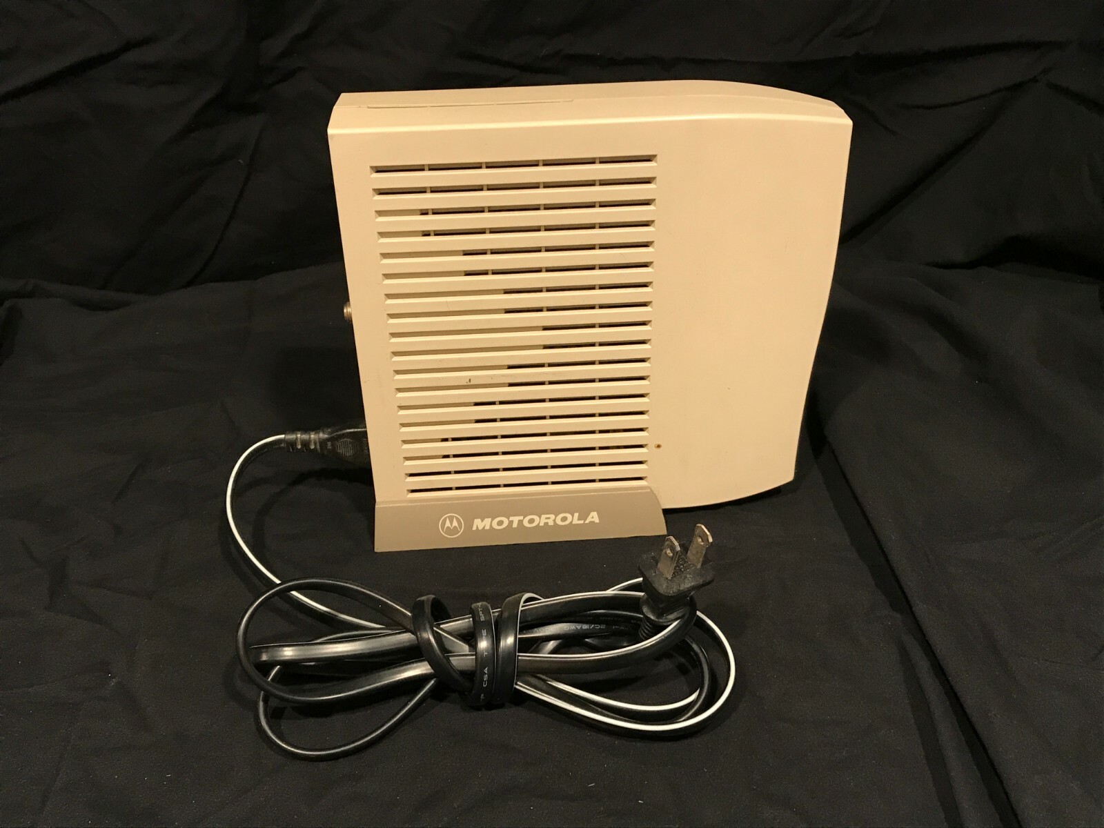 Motorola SURFboard SB4100 (SB4100) 38 Mbps