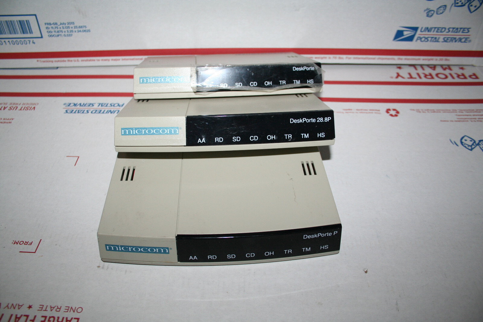 Lot of 3 Vintage 1997 Microcom DeskPorte 28.8P P Modem – Untested parts or repai