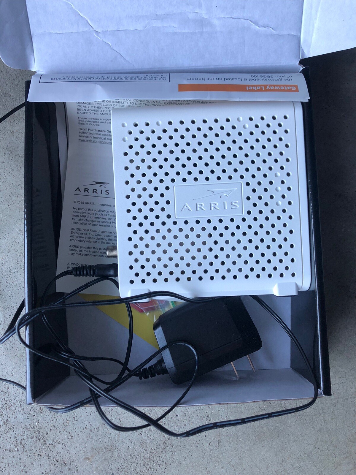 ARRIS SURFboard N300 DOCSIS 3.0 Cable Modem Router (SBG6400)