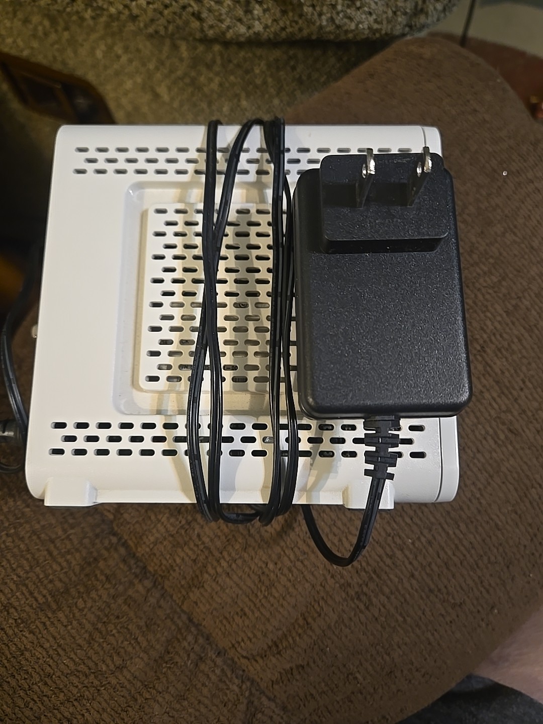 ARRIS SURFboard SB6141 Motorola Surf Board Modem W/power Supply