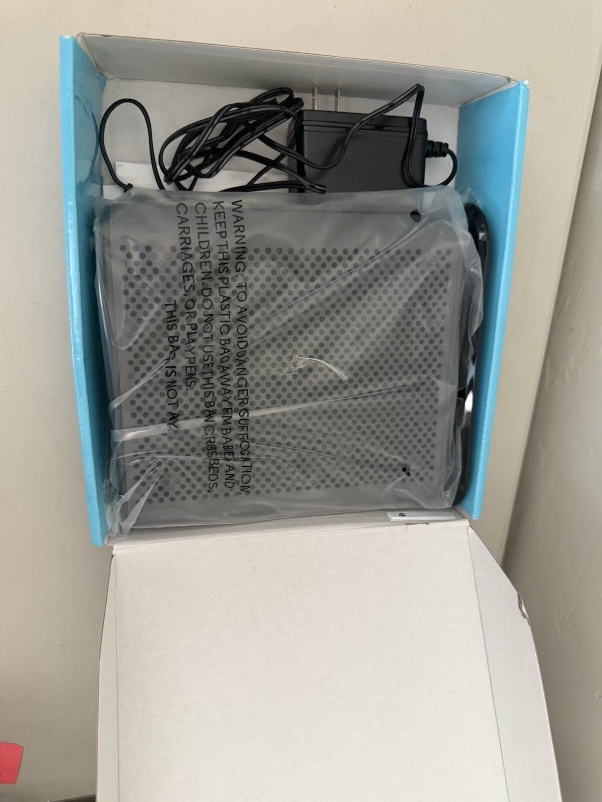 MOTOROLA 24×8 Cable Modem MB7621 1000+ MBPS Xfinity Cox (Factory Sealed)