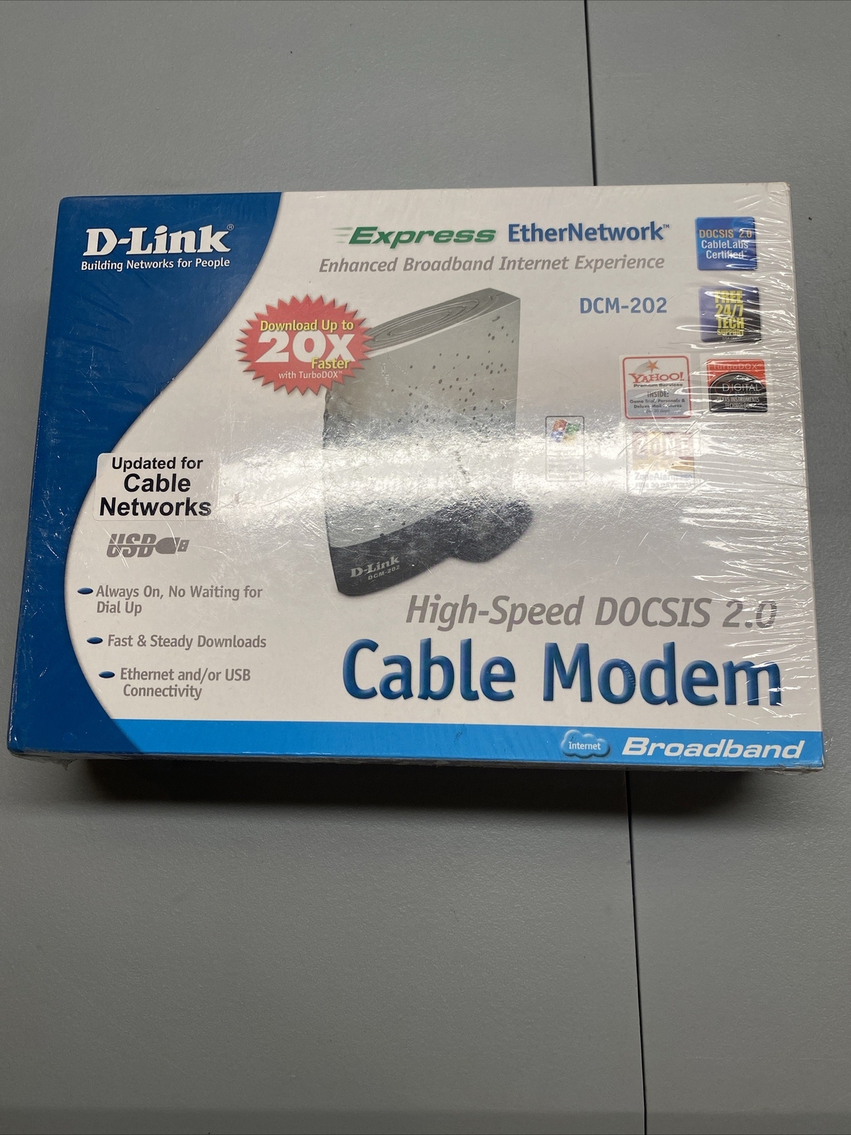 D-Link DCM-202 High-Speed DOCSIS 2.0 USB and Ethernet Connectivity Cable Modem