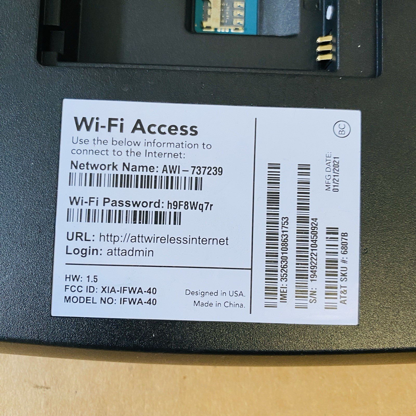 ATT Wireless Internet Modem IFWA-40 Hotspot Black (AT&T) With Power Supply