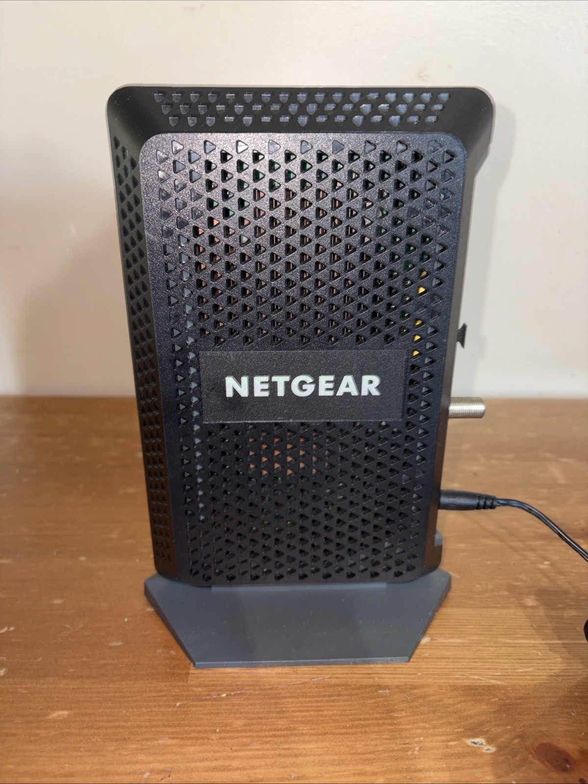 NETGEAR CM1100 Cable Modem with power supply Tested Works Fast Shipping