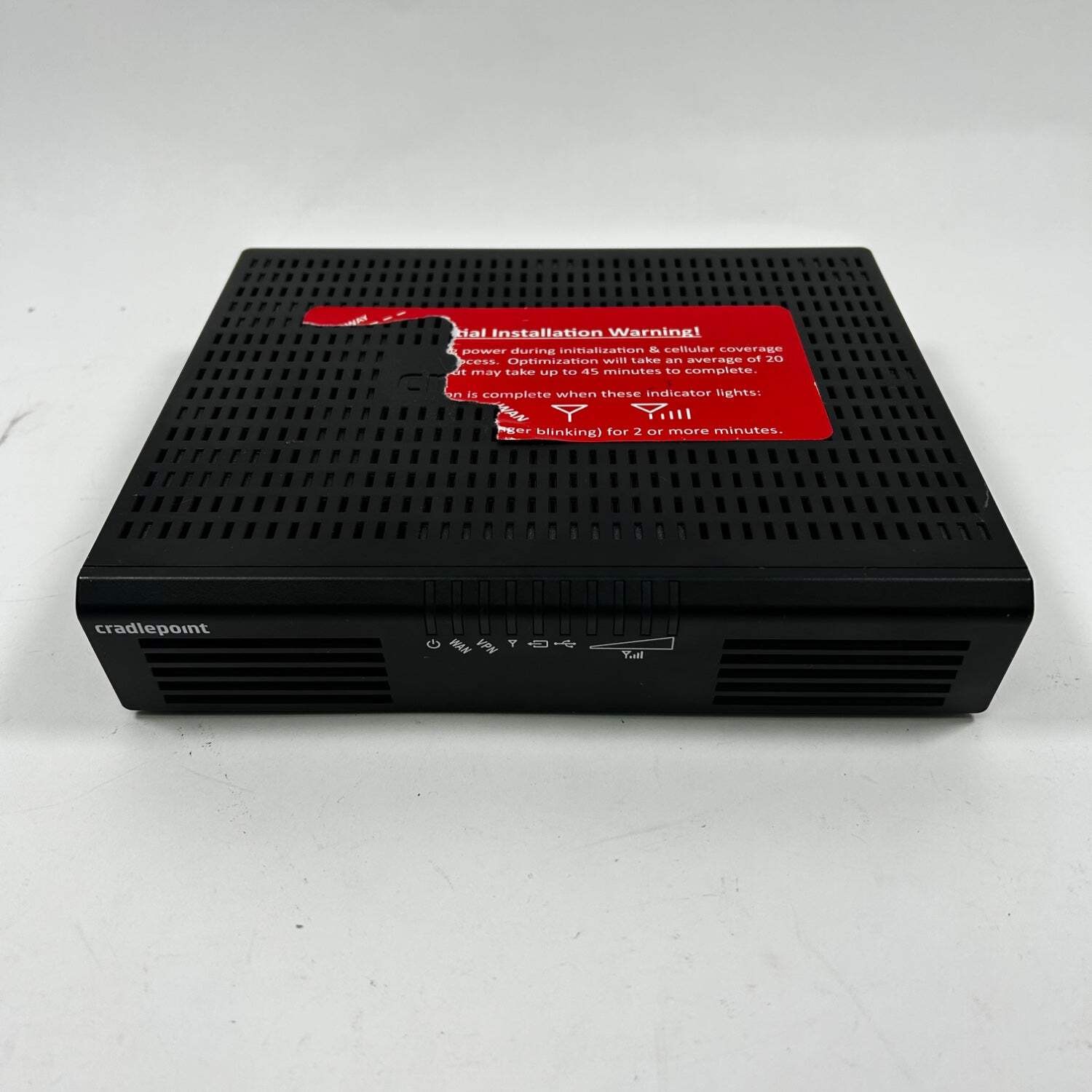 Cradlepoint AER1650LP4 5 Ports 4G LTE Ethernet Modem w/ Antenna
