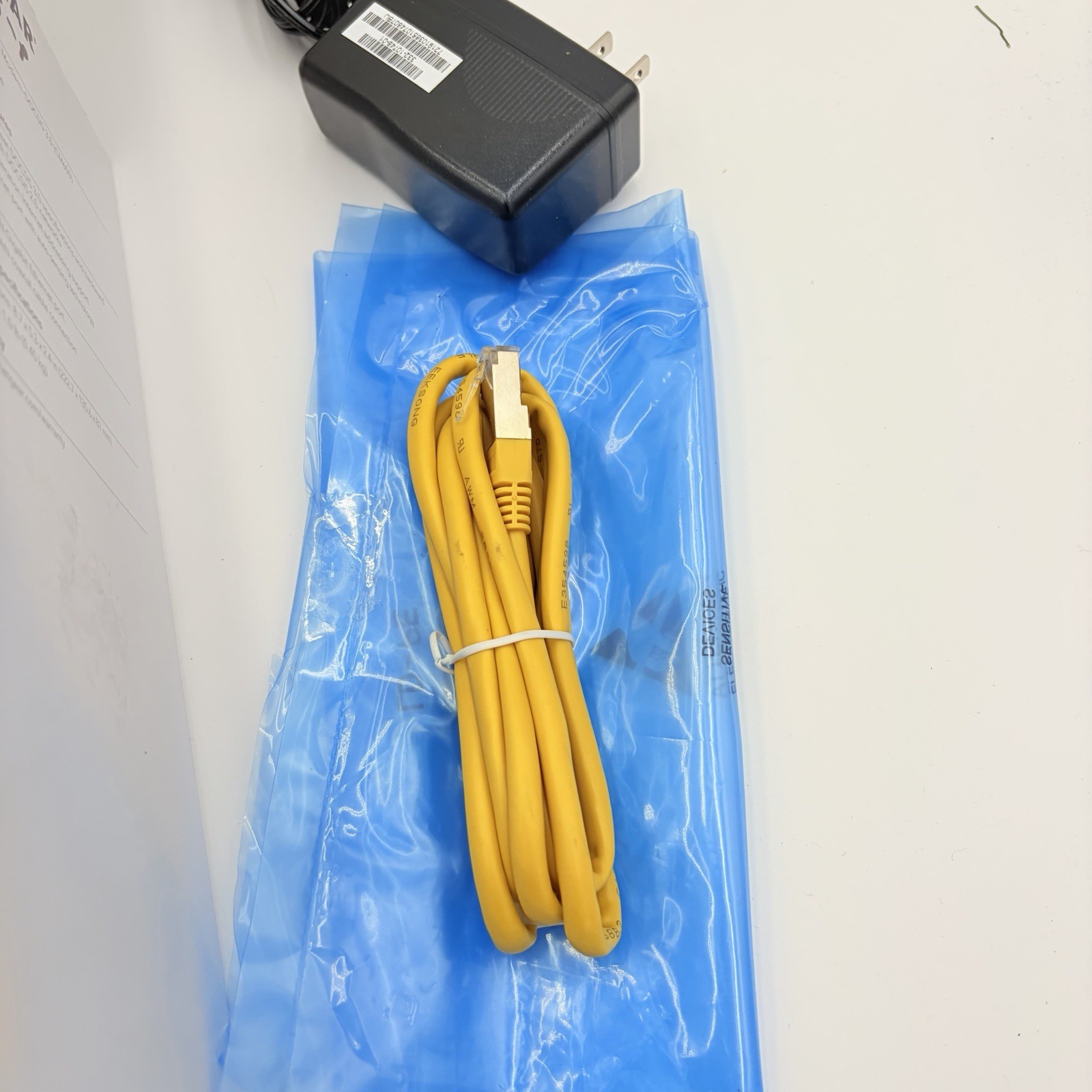 NETGEAR CM600 DOCSIS 3.0 Cable Modem NIB CM600-1AZNAS Open Box