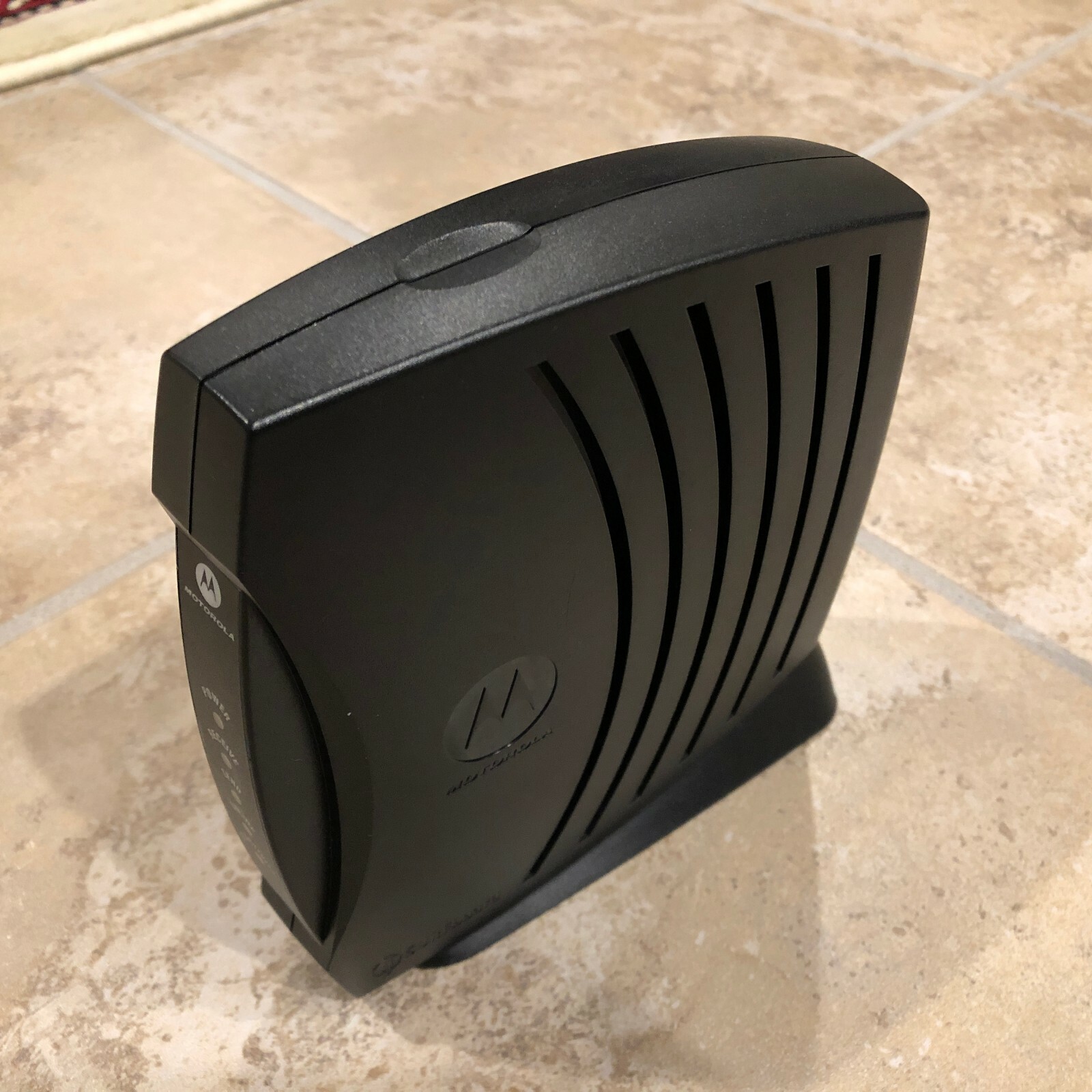 Motorola SURFboard SB5101U (567005-005-00) 38.91 Mbps