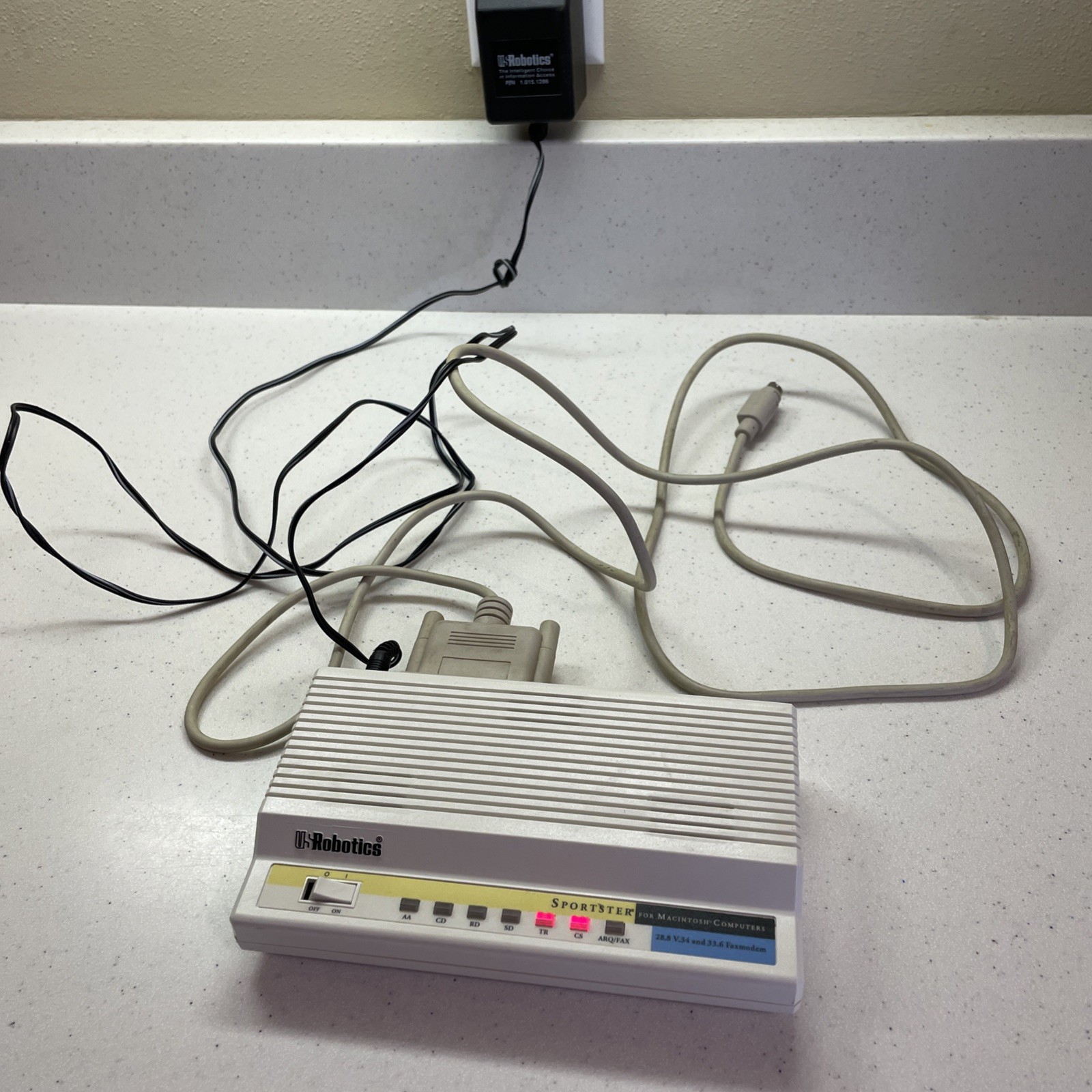 US Robotics Sportster Modem Macintosh 28.8 V.34 33.6 Faxmodem With POWER ADAPTER
