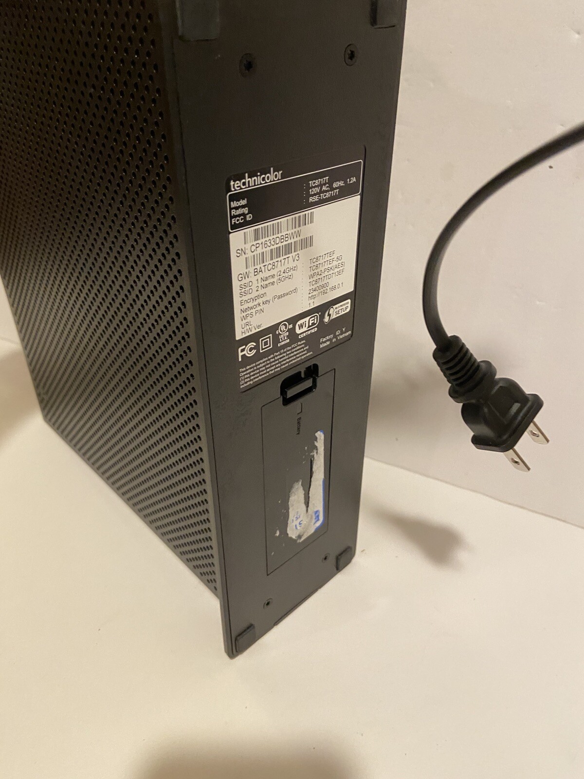 Technicolor Wireless Cable Modem (TC8715D) – Black