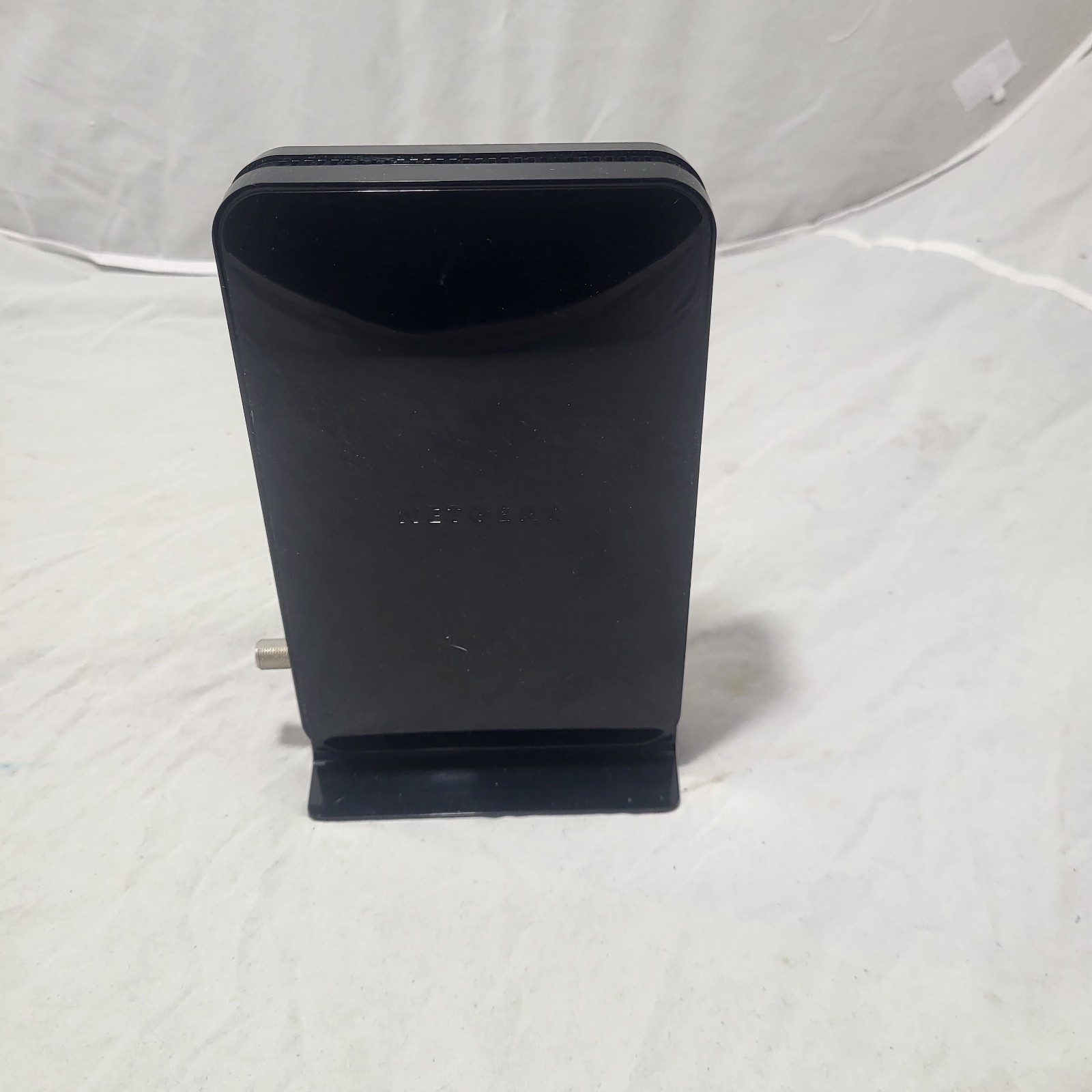 NETGEAR Cm500-1aznas 16×4 DOCSIS 3.0 Cable Modem Max Download Speeds of 686mbps