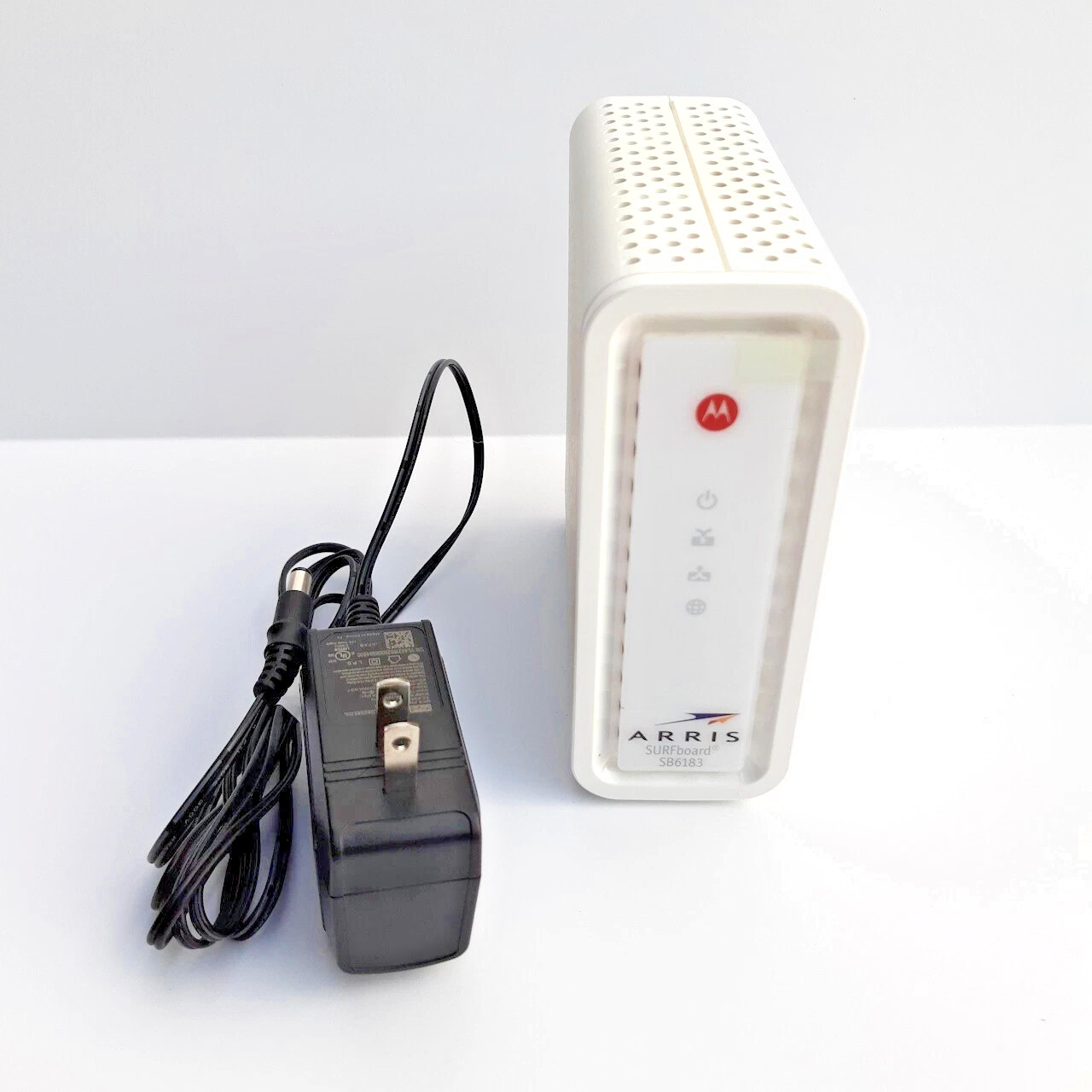 ARRIS SB6183 686 Mbps 16Ã4 Cable Modem, White – 59243200300 Tested