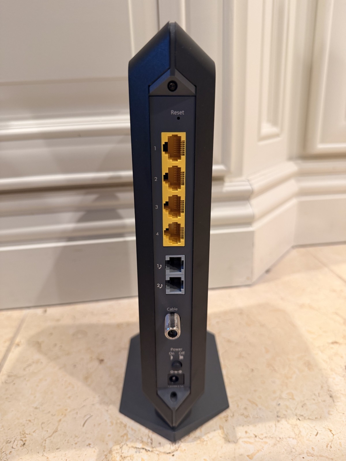 NETGEAR CM1150V Nighthawk Multi-Gig Speed Cable Modem for XFINITY Voice