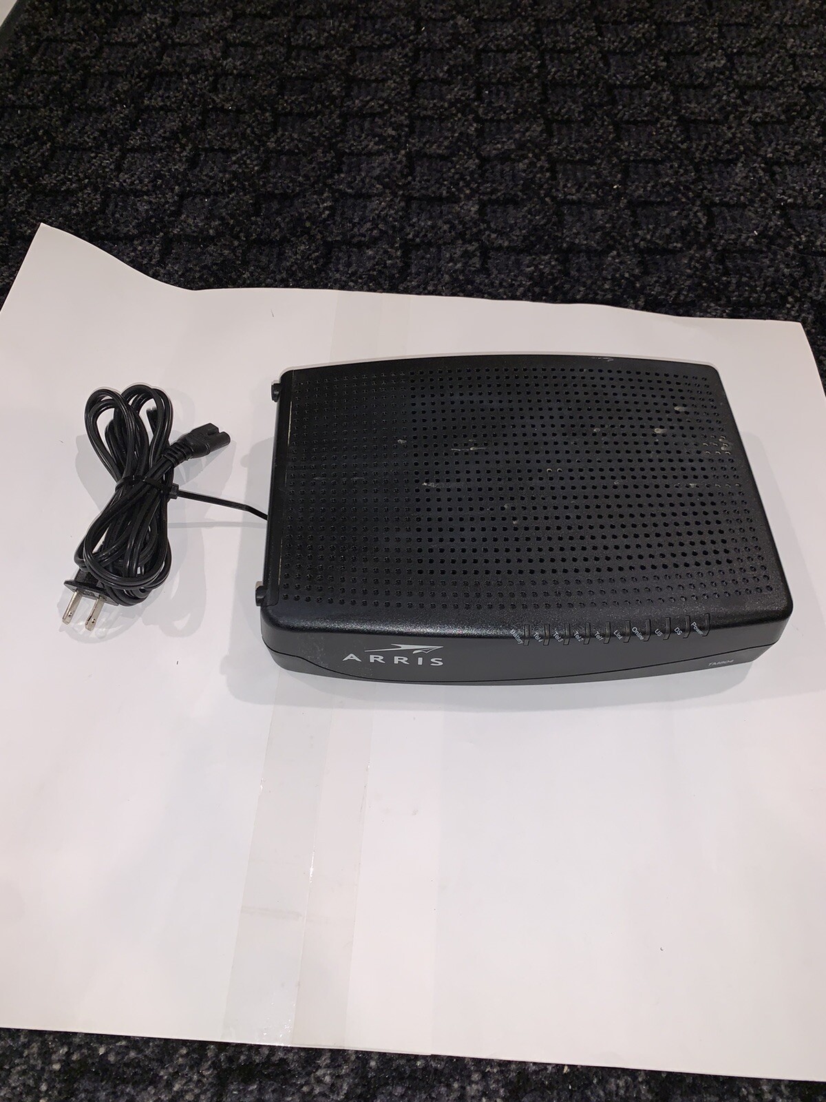 ARRIS Touchstone TM804G/NA-12 DOCSIS 3.0 Internet Telephone, Telephony Modem L14