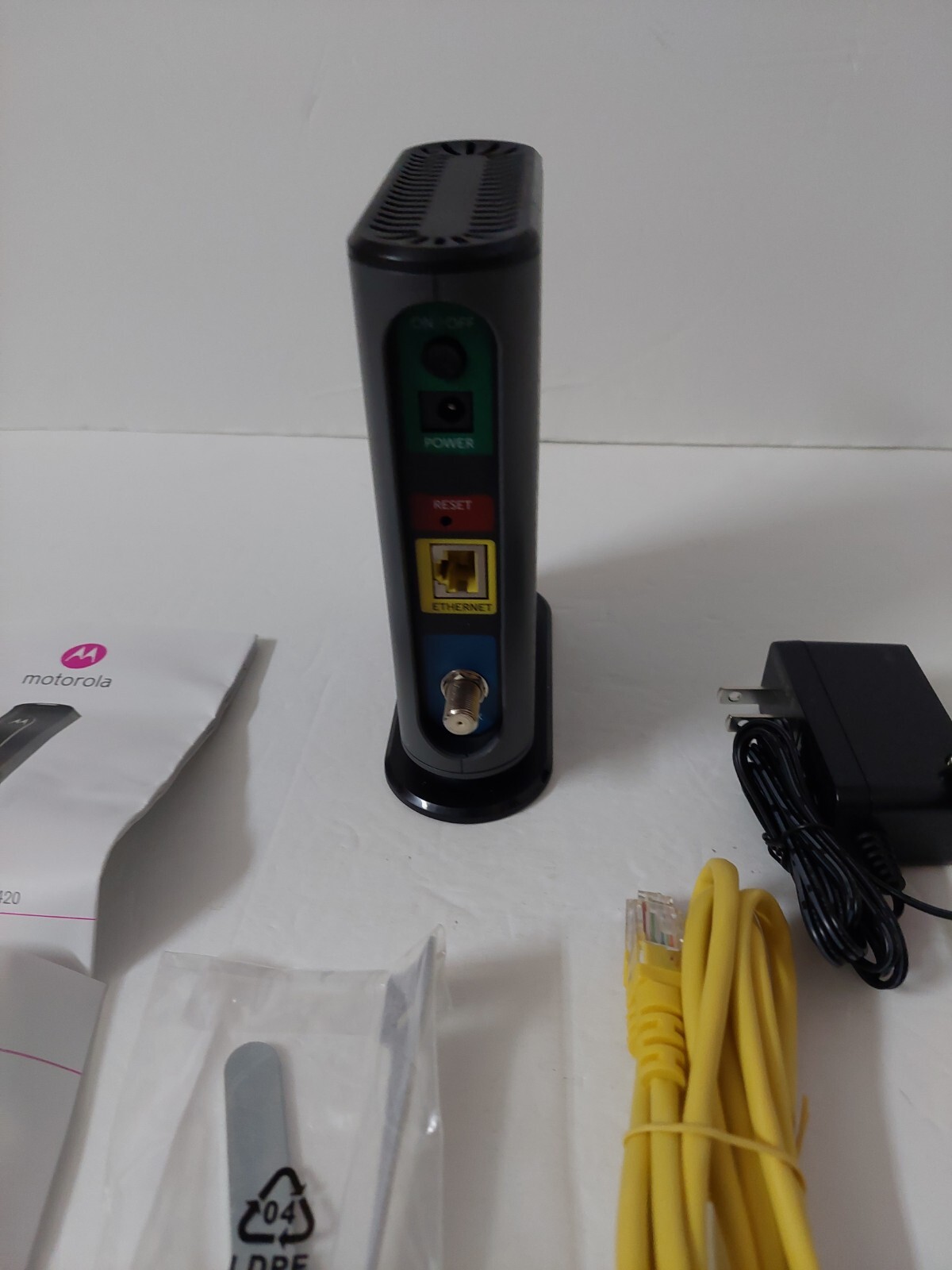 Motorola MB7420 686mbps 16×4 DOCSIS 3.0 Cable Modem