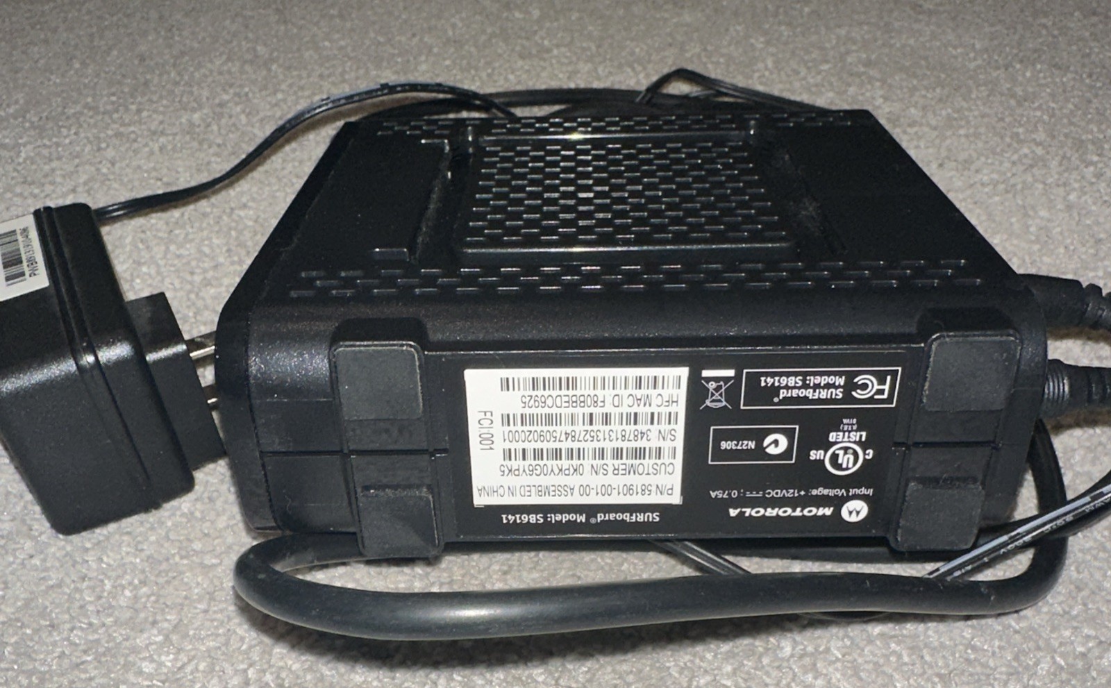 USED Motorola SURFboard SB6141 DOCSIS® 3.0 Cable Modem USED