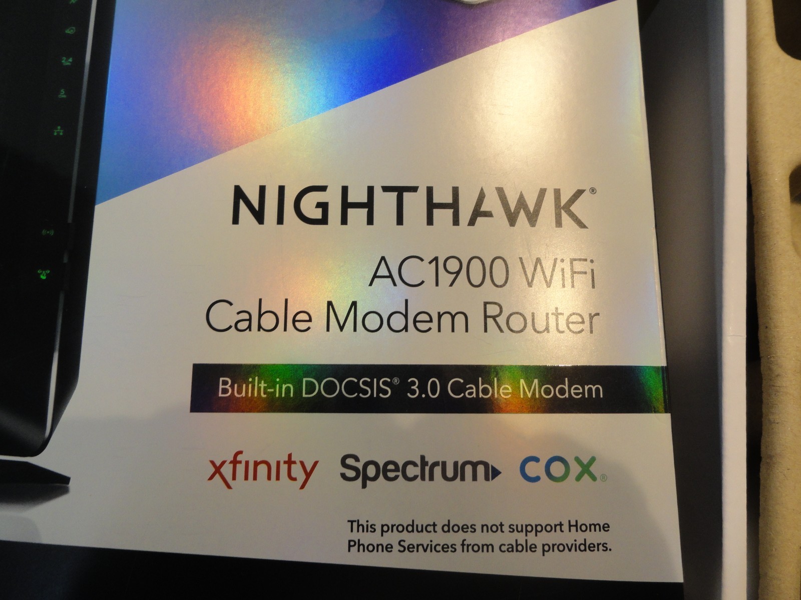 NETGEAR Nighthawk AC1900 4 Wireless-Wi-Fi 802.11ac Router – C7000-100NAS