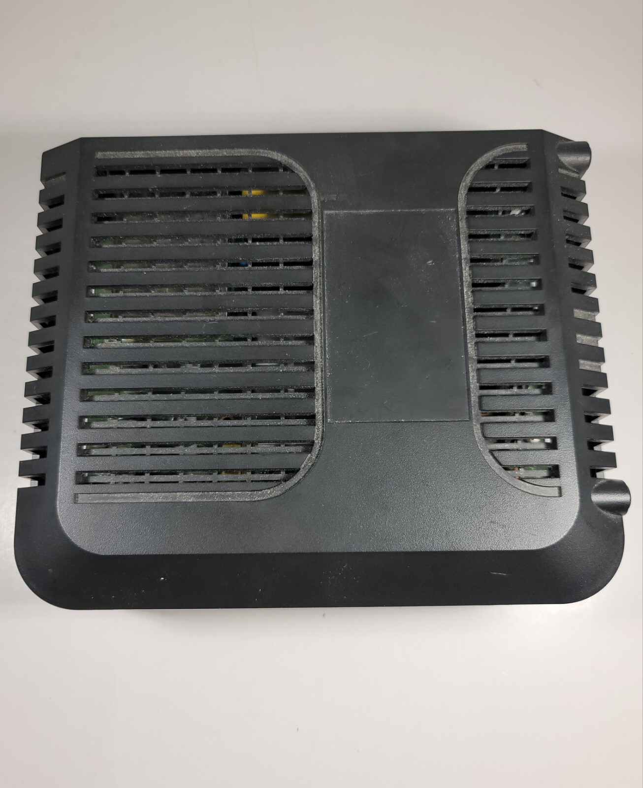 Cisco DPC3825 4 Port DOCSIS 3.0 Gateway Wireless Router