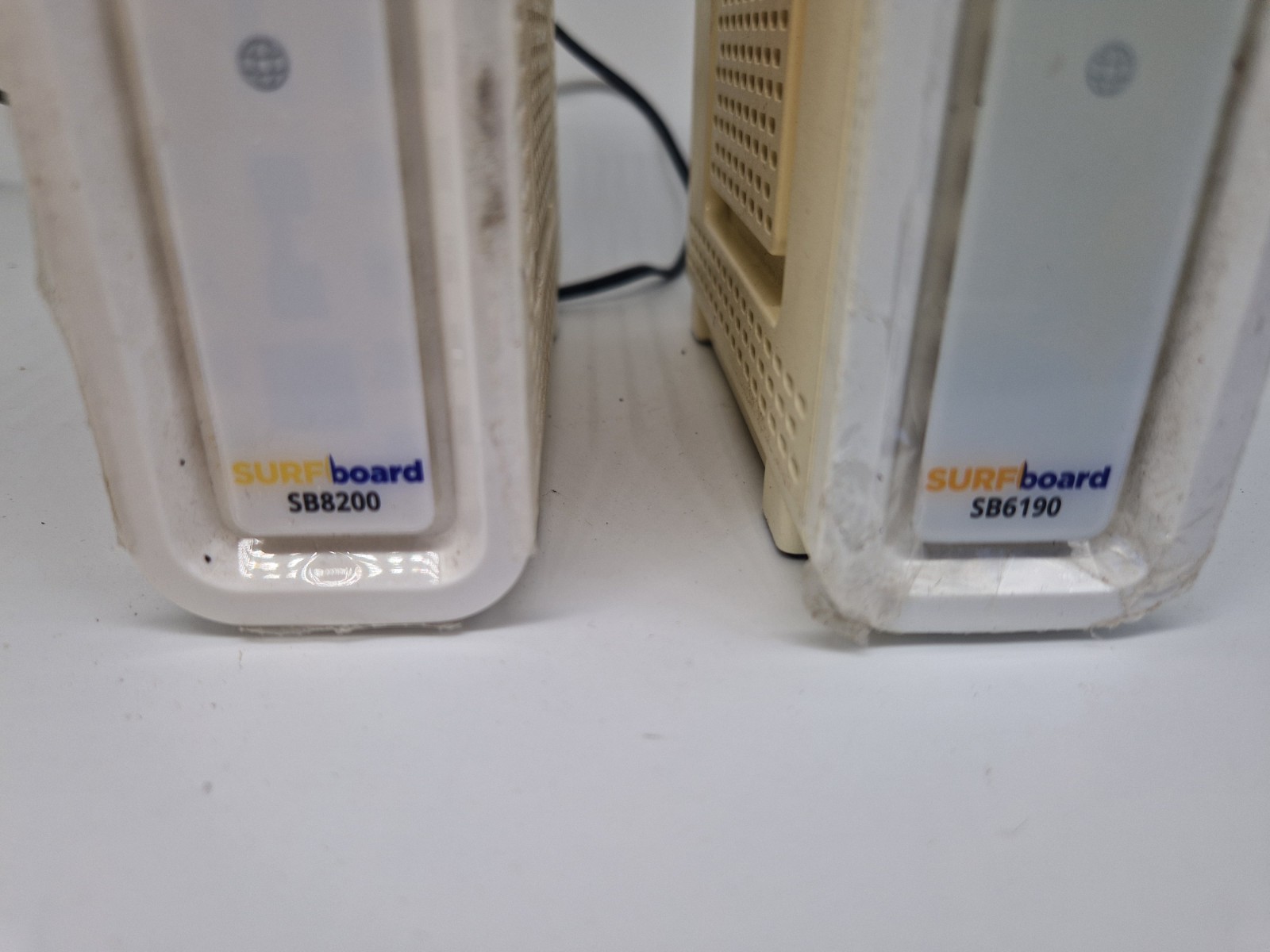 ARRIS SURFboard SB8200 & SB6190 Cable Modems DOCSIS 3.1 2.5GbE 1.4Gbps