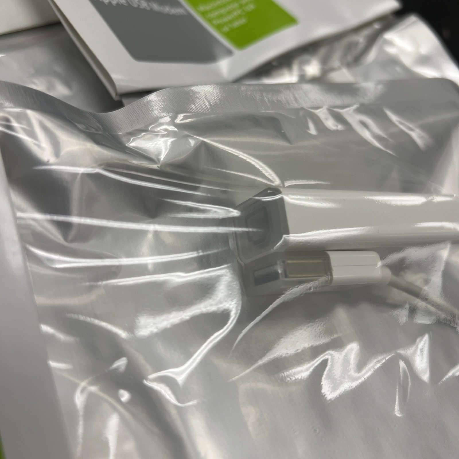 Lot of 10 Genuine Apple USB Dial-up External 56 Kbps Modem Model MA034Z/A