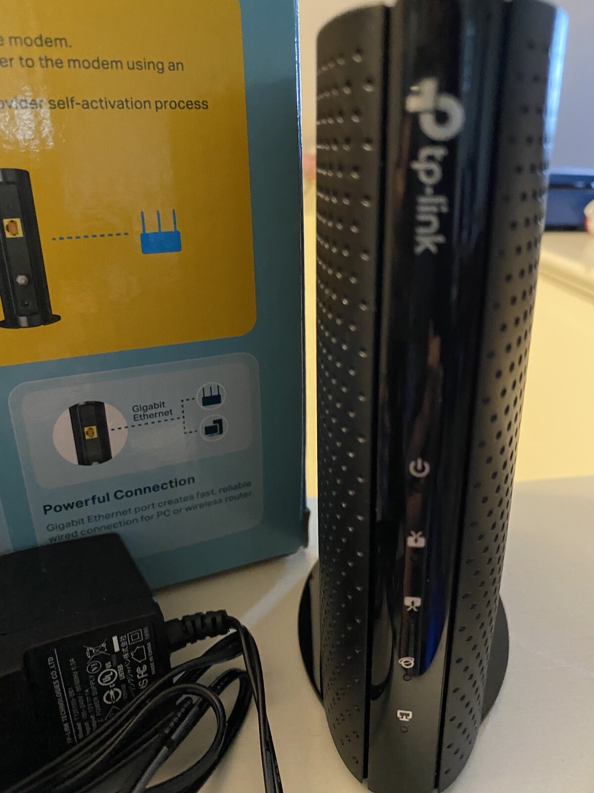 TP-Link TC-7610 DOCSIS 3.0 (8×4) Cable Modem. Max Download SpeedsUpTo343Mbps.NIB