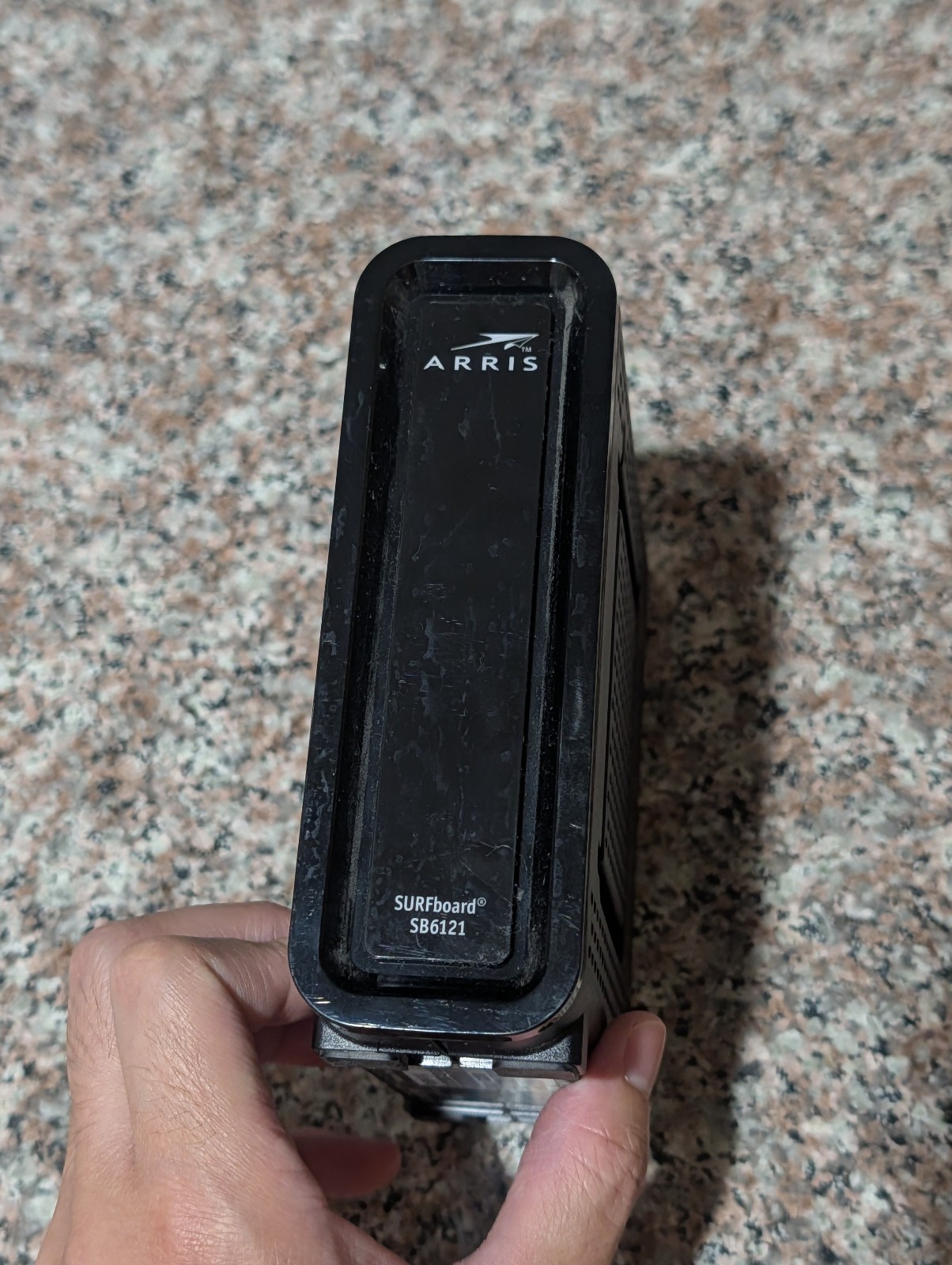 Arris SURFboard SB6121 DOCSIS 3.0 Cable Modem