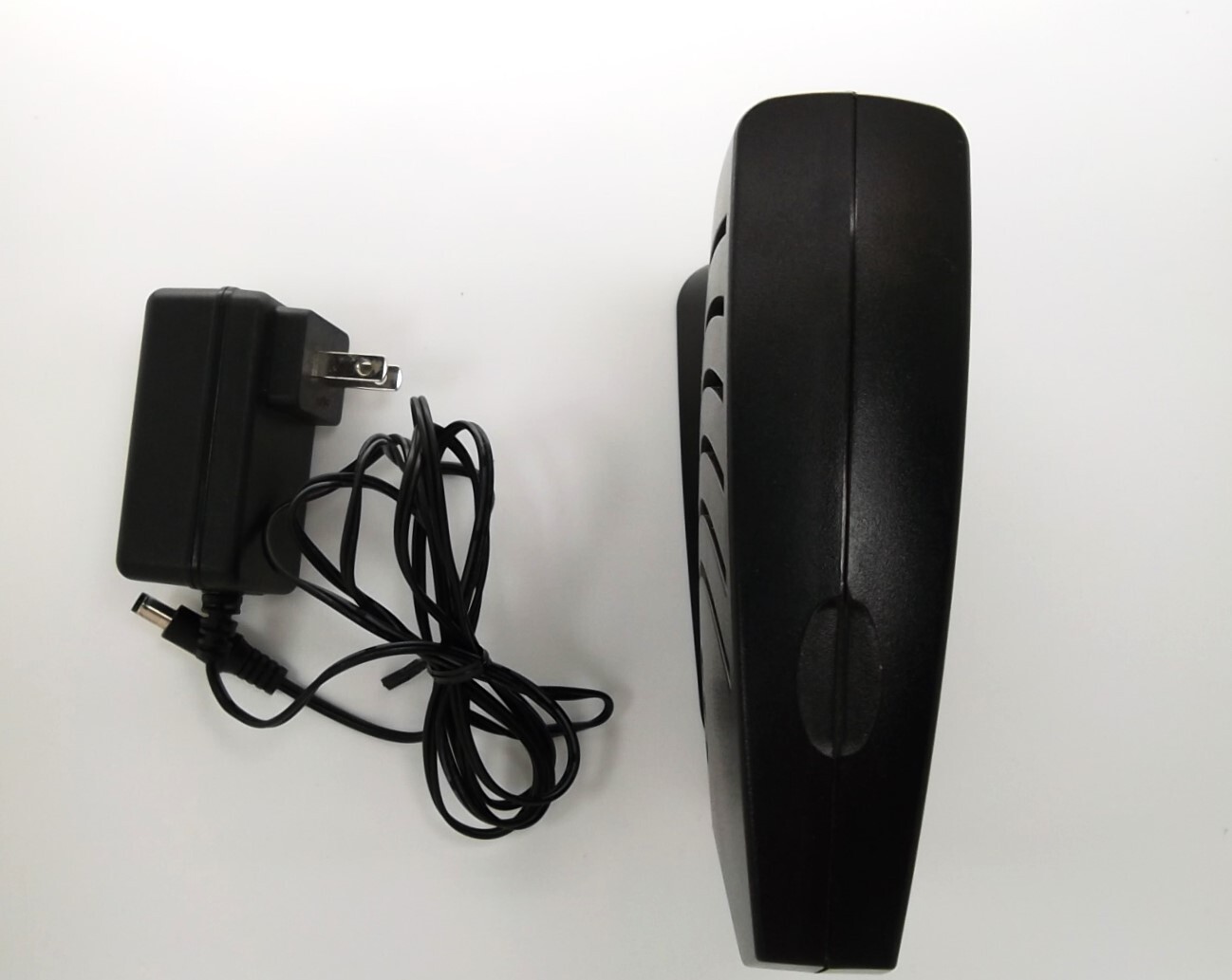 Motorola SURFboard SB5101U Cable Modem 38 Mbps w/ AC Adapter High-Speed