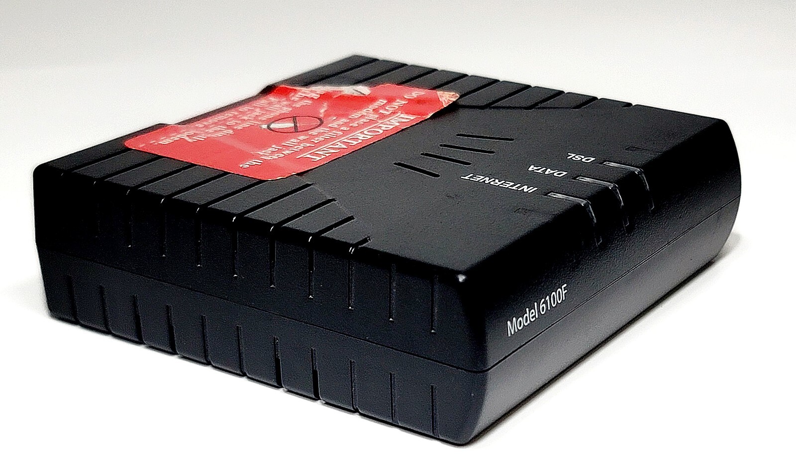 Westell 12VDC 6100F ADSL2 + Modem F90-610015-06 Rev F Wind River Internet Data