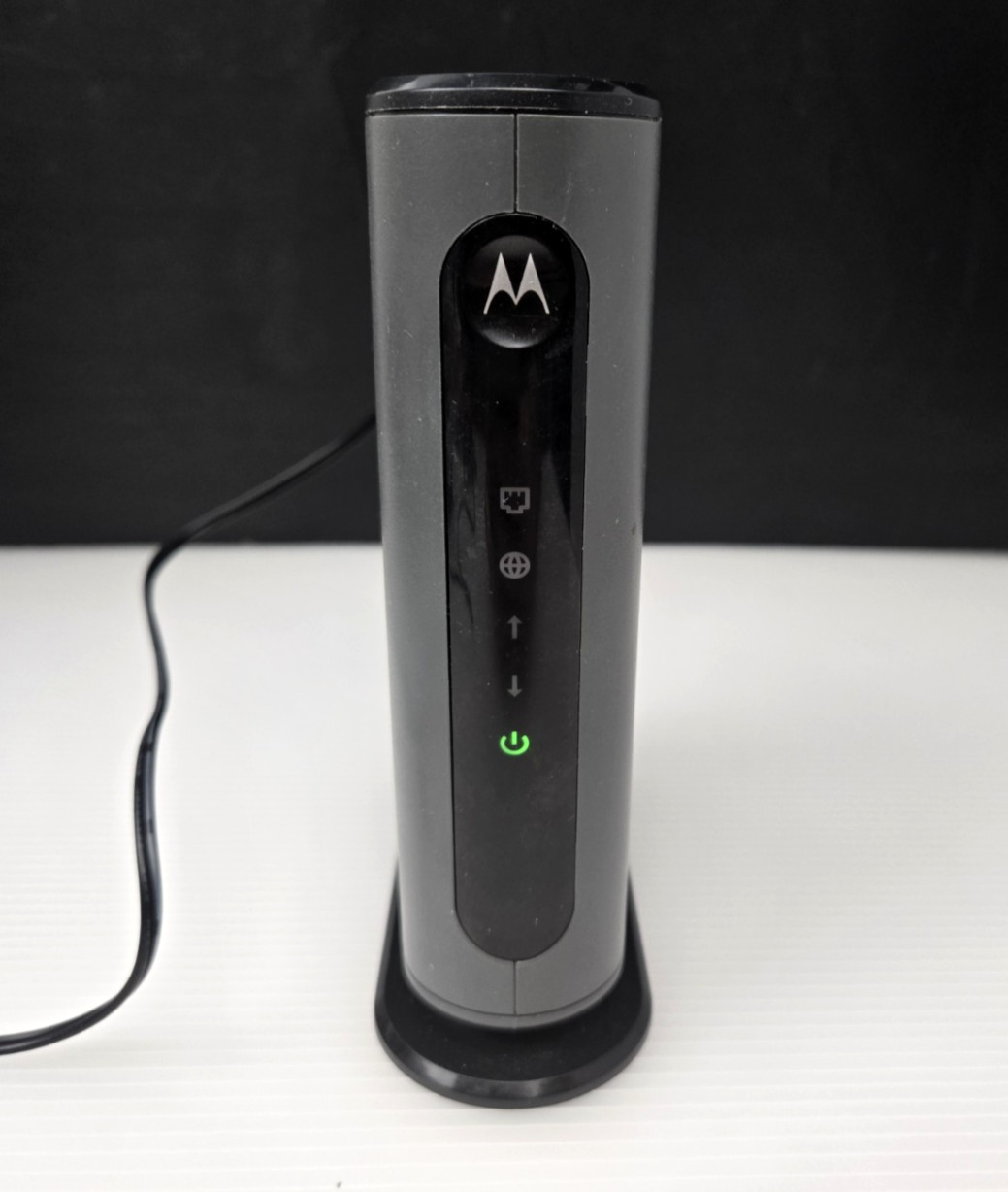 Motorola Cable Modem MB7420 16×4 686 Mbps DOCSIS 3.0 RNW916 Comcast Xfinity