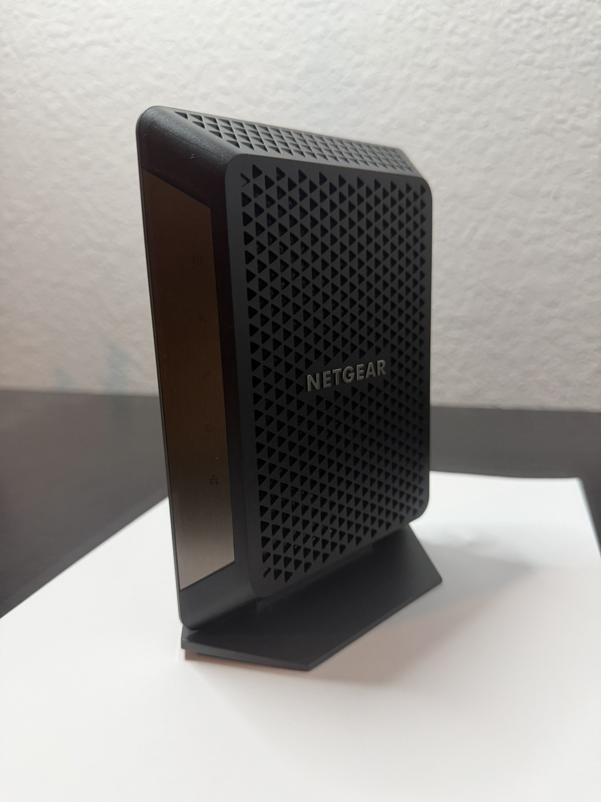 NETGEAR CM700 High Speed Cable Modem CM700-100NAS