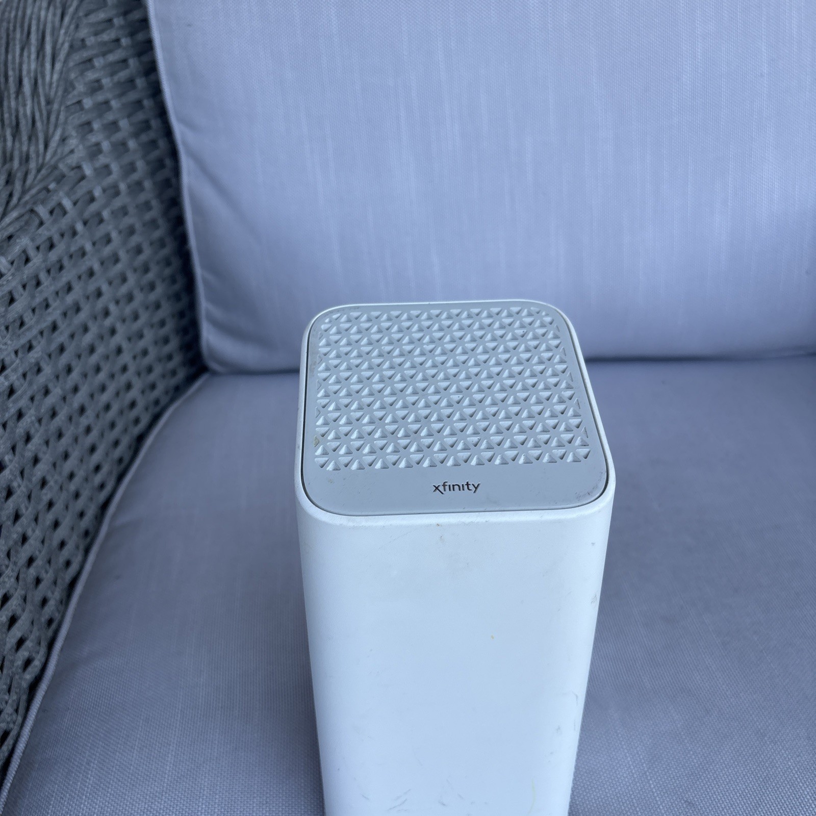 Comcast Xfinity XB7-CM GIGABIT Modem WiFi Router *NO CORDS* – Tested – EUC