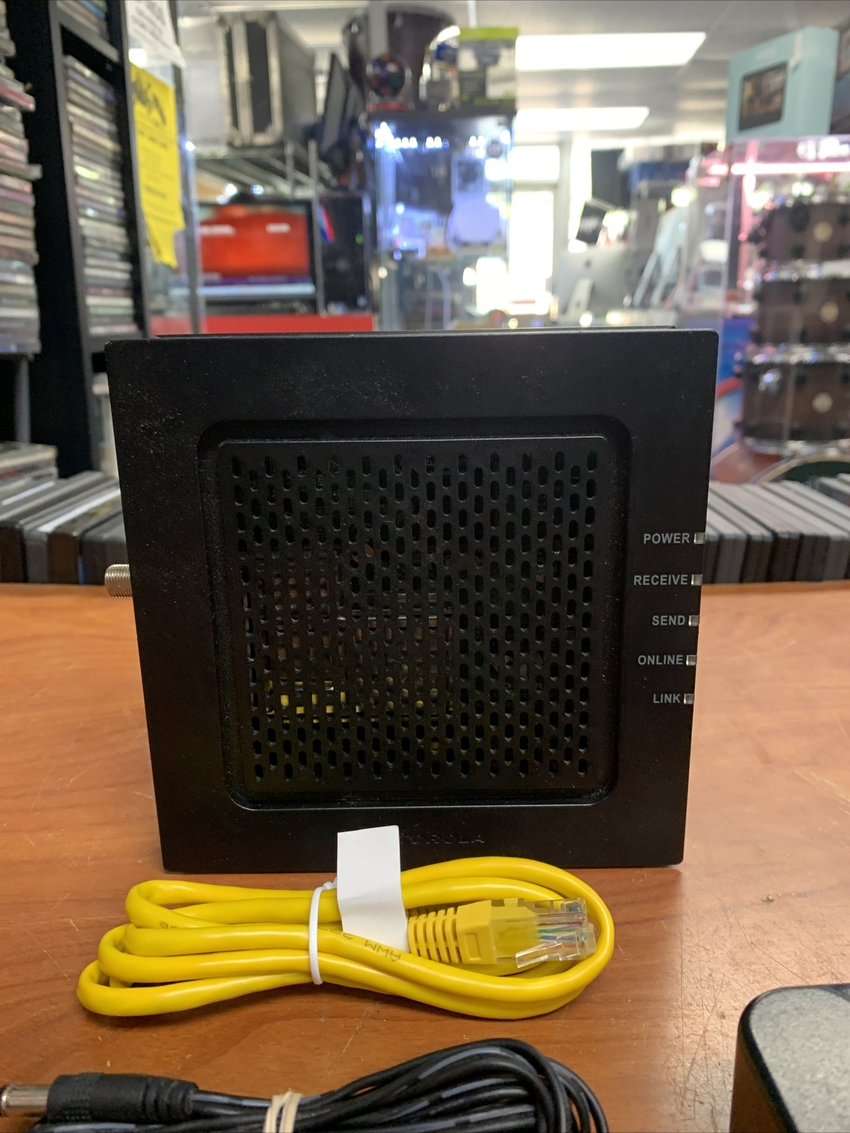 Motorola (Arris) SB6120 SURFboard DOCSIS 3.0 eXtreme Broadband Cable Modem