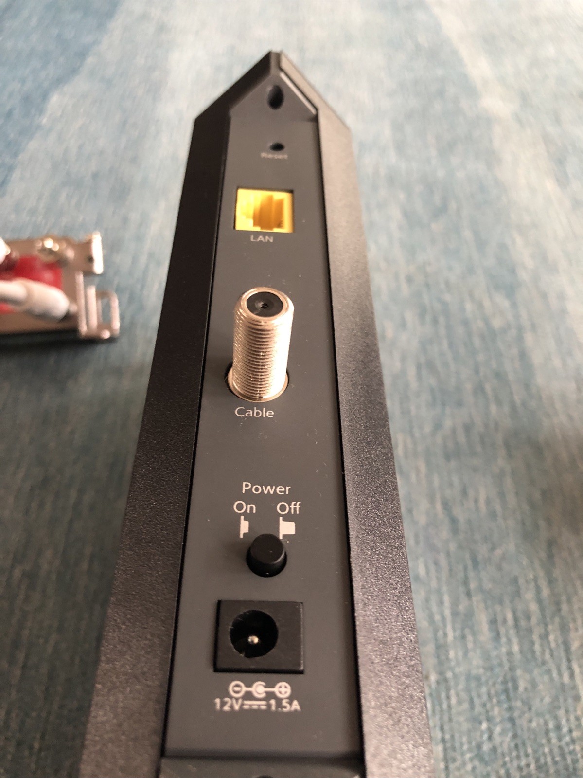NETGEAR CM1000v2 Nighthawk DOCSIS 3.1 Cable Modem USED WORKS Power Cord Coaxial