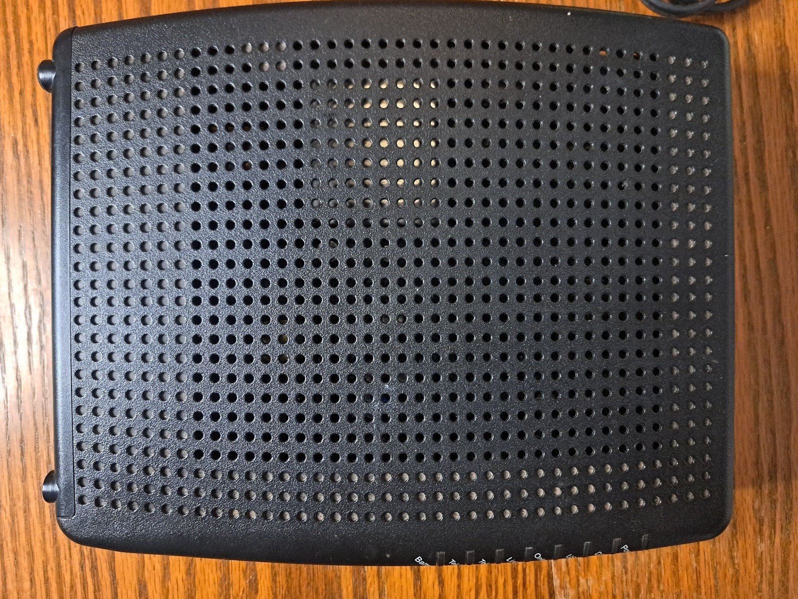 ARRIS TM822R Internet &amp Voice DOCSIS 3.0 Modem – Tested & working, Good Con.