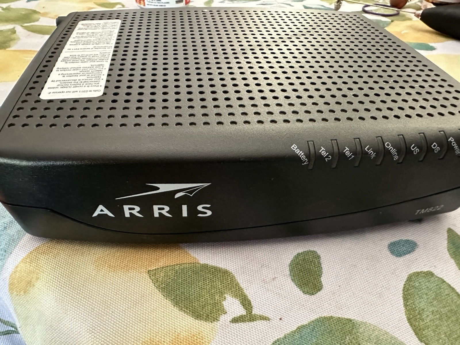 ARRIS Touchstone TM822G DOCSIS 3.0 8×4 Telephony Modem – Black