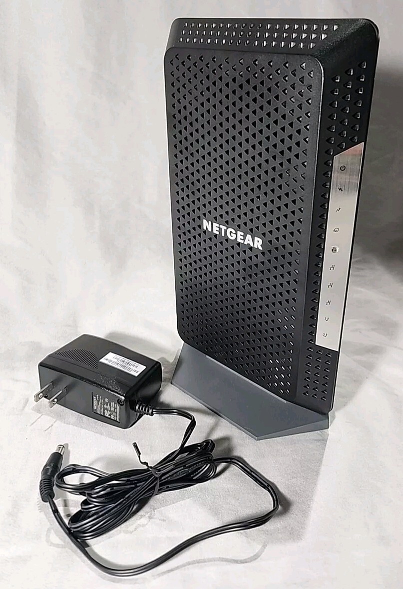 NETGEAR CM1150V Nighthawk Multi-Gig Speed Cable Modem For XFINITY Voice! Used!