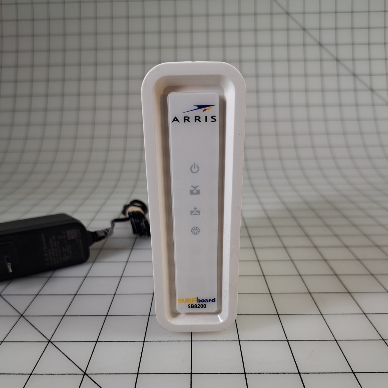 ARRIS SURFboard SB8200 DOCSIS 3.1 Gigabit Cable Modem