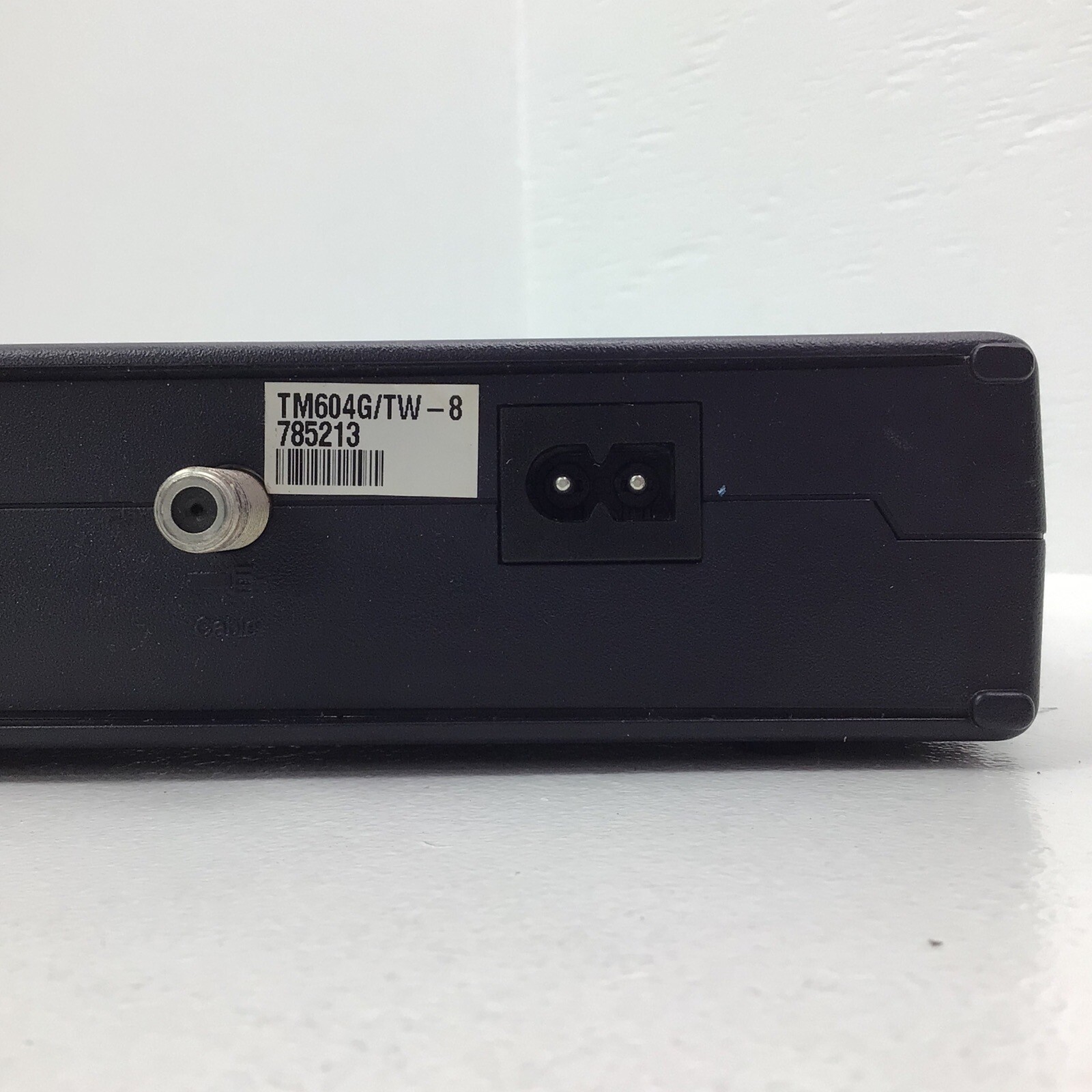 ARRIS TM604G Cable Touchstone Telephony Modem – Model TM604G/CT L1-11