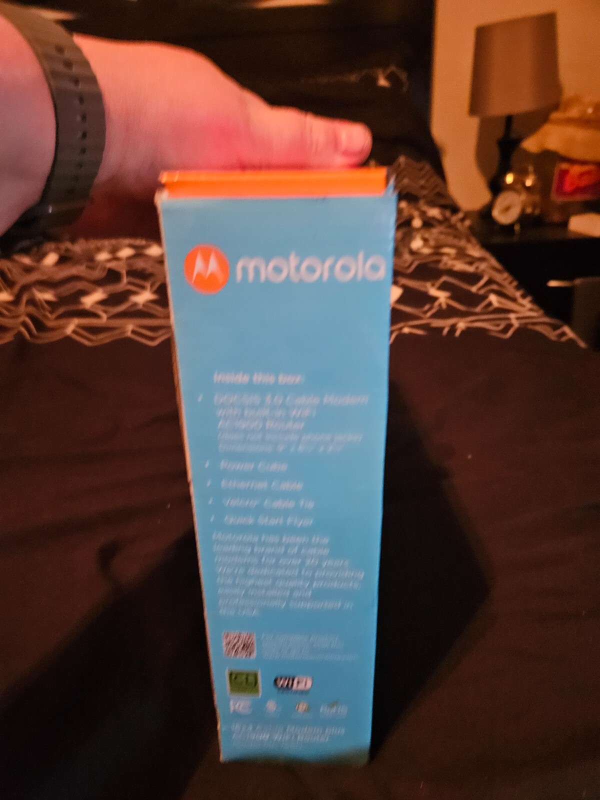 Motorola MG7550 16×4 DOCSIS 3.0 Cable Modem Plus AC1900 WiFi Router NEW OPEN BOX