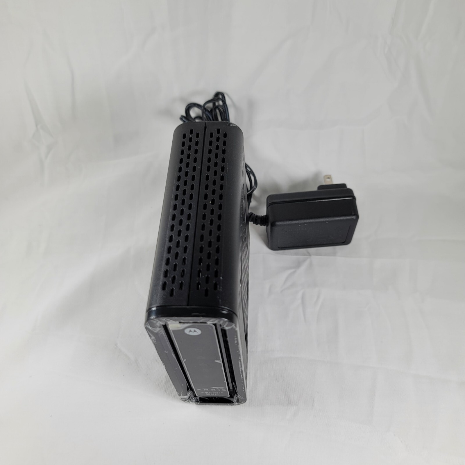 Motorola ARRIS SURFboard Modem 200 Series SB6121 DOCSIS 3.0 4×4 172Mbps IPv6