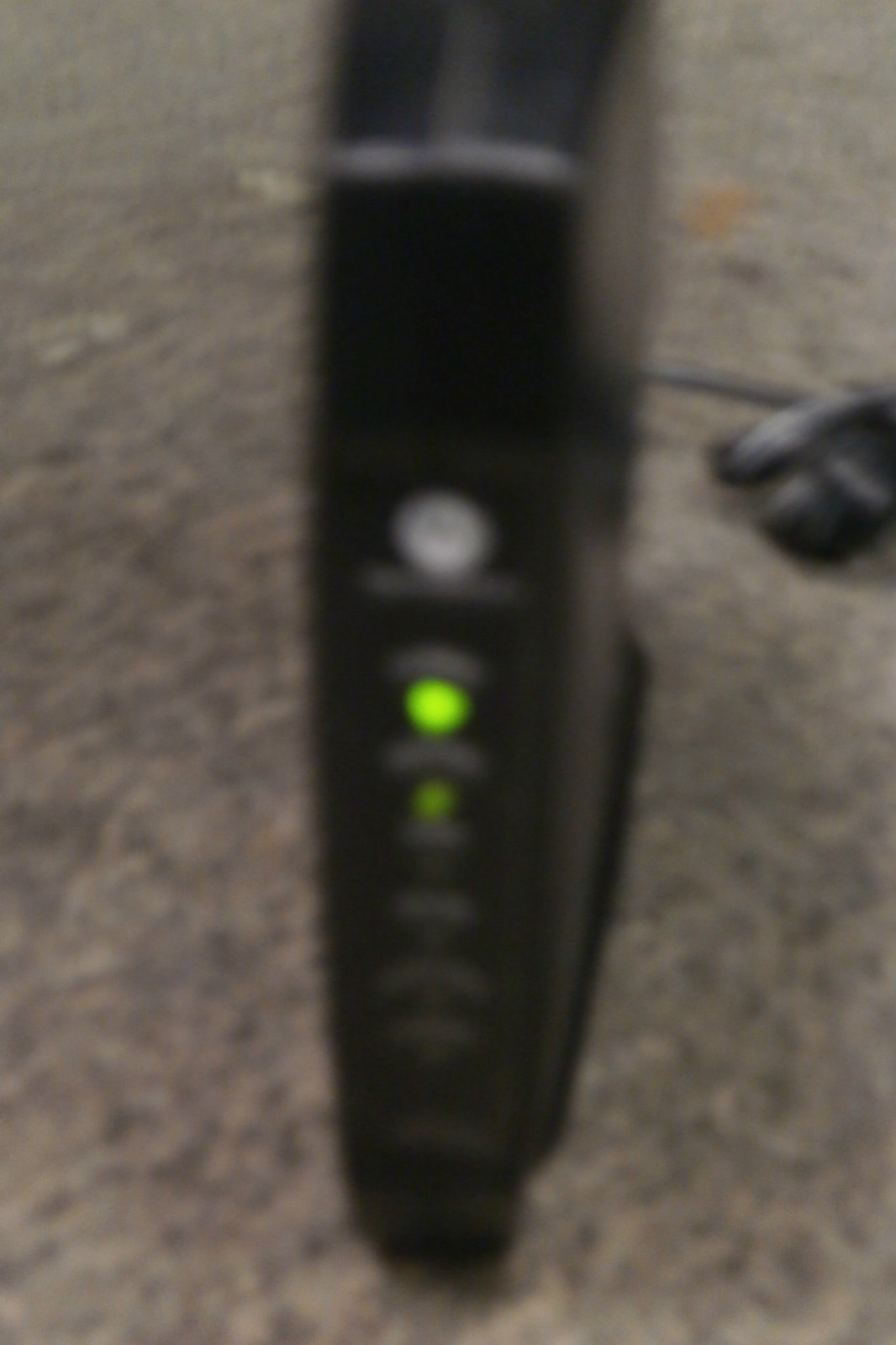 Motorola SURFboard SB5120 (505788-006-00) 38.91 Mbps Cable Modem
