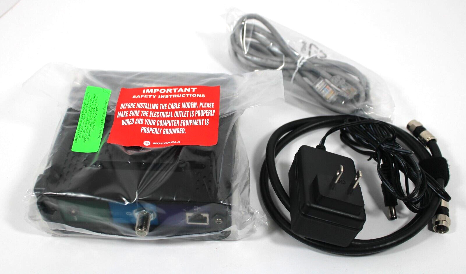 Motorola Surfboard SB6121 Cable Modem DOCSIS 3.0 – Pre-owned